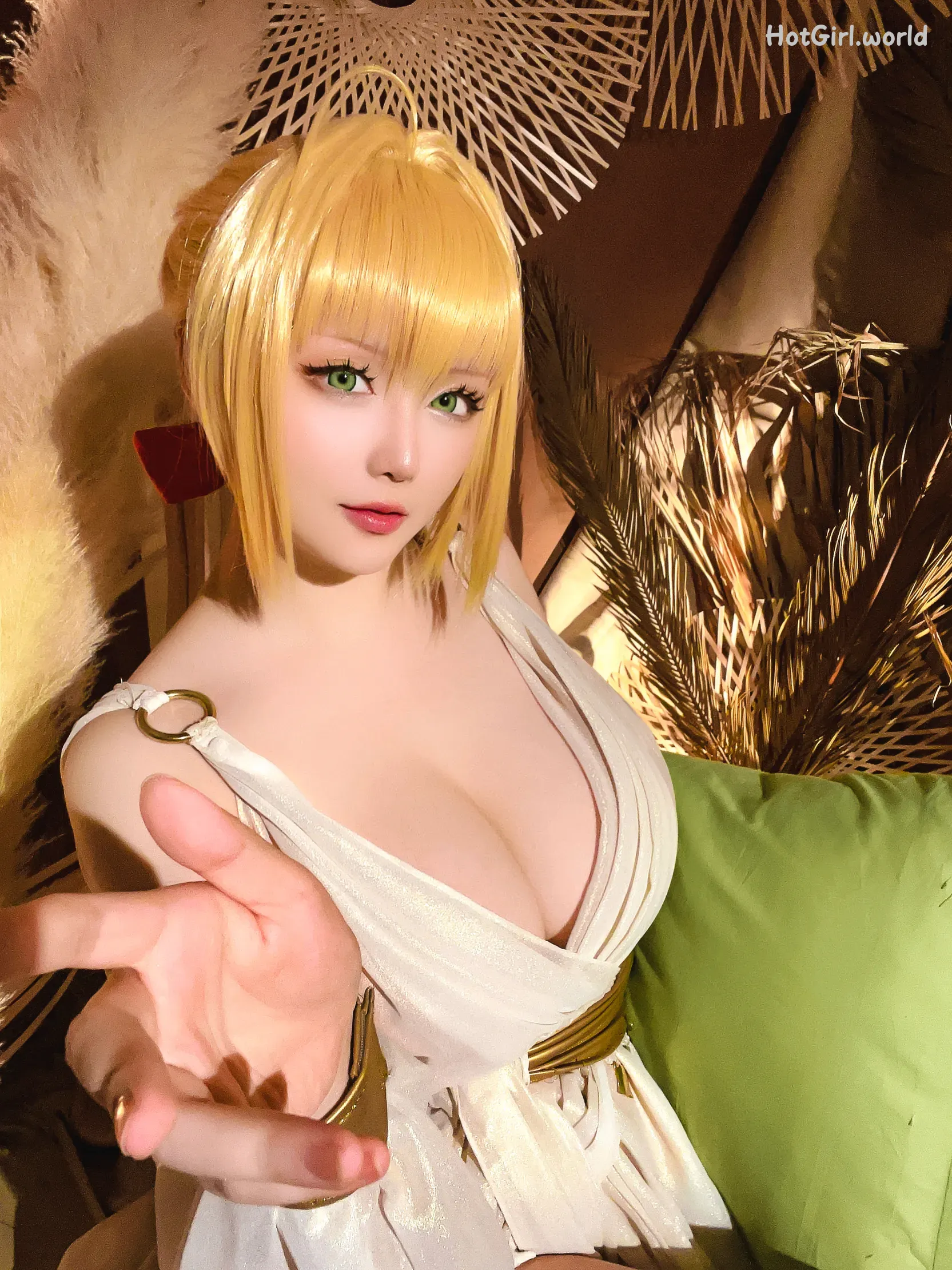 Coser-Hoshilily-239B-fate-hotgirl.world-064.webp