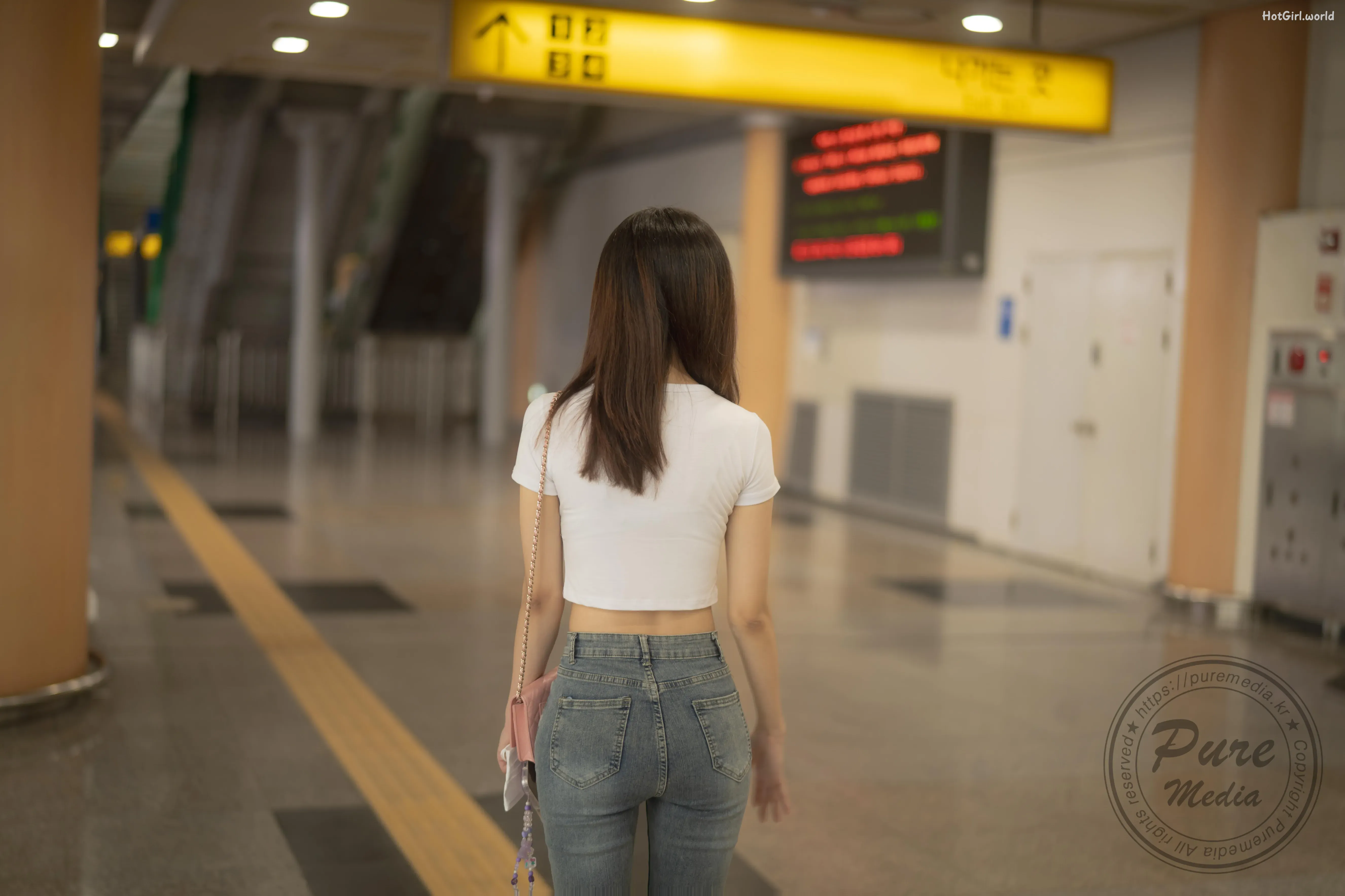 Pure Media Vol.258 Hina (히나) - Share My Girlfriend(120 photos + 107 uncensored photos)