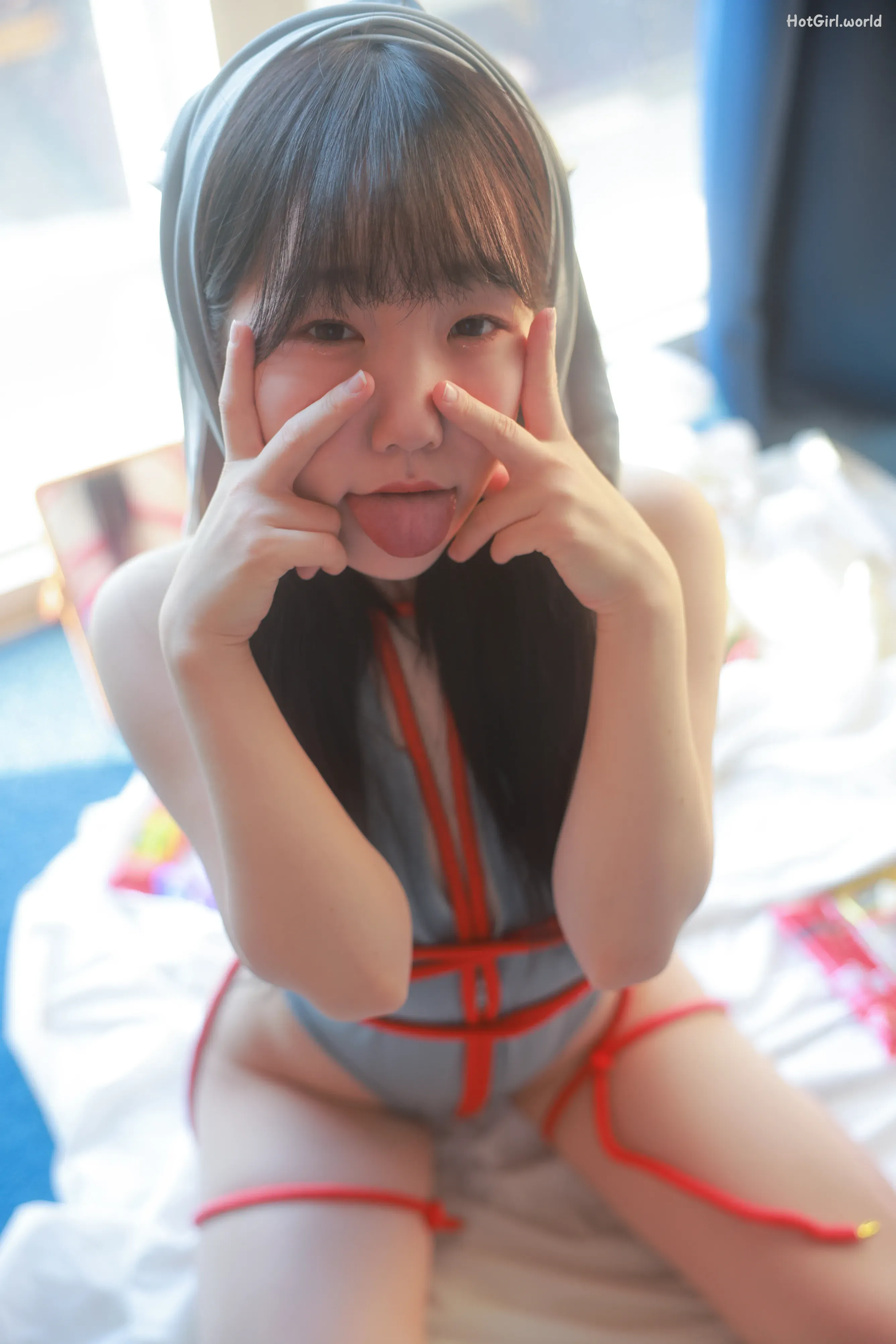 SWEETBOX-Yeri-Packaging-Girl-hotgirl.world-123.webp