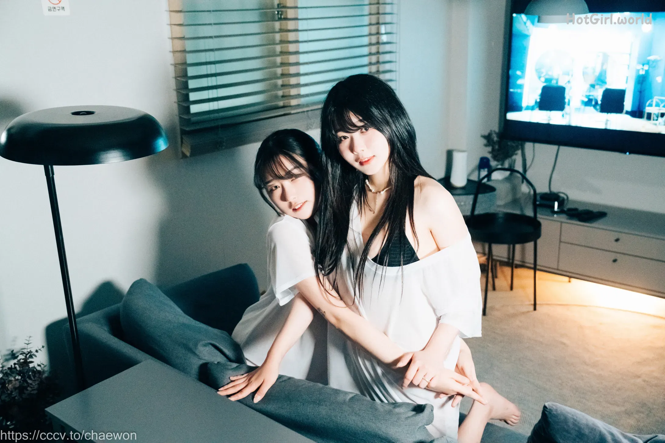 Loozy-Zia-x-Sonson-Yuri-girls-love-hotgirl.world-066.webp