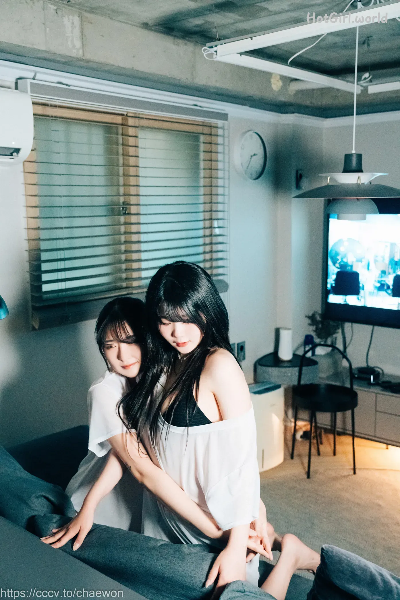 Loozy-Zia-x-Sonson-Yuri-girls-love-hotgirl.world-067.webp