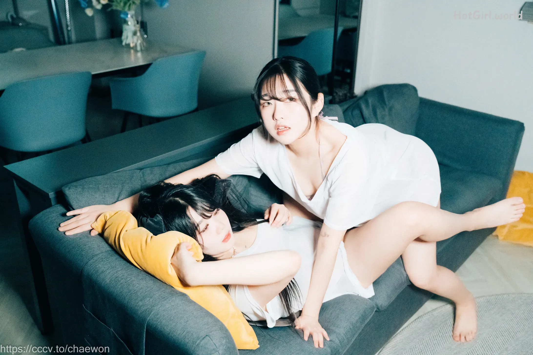 Loozy-Zia-x-Sonson-Yuri-girls-love-hotgirl.world-076.webp