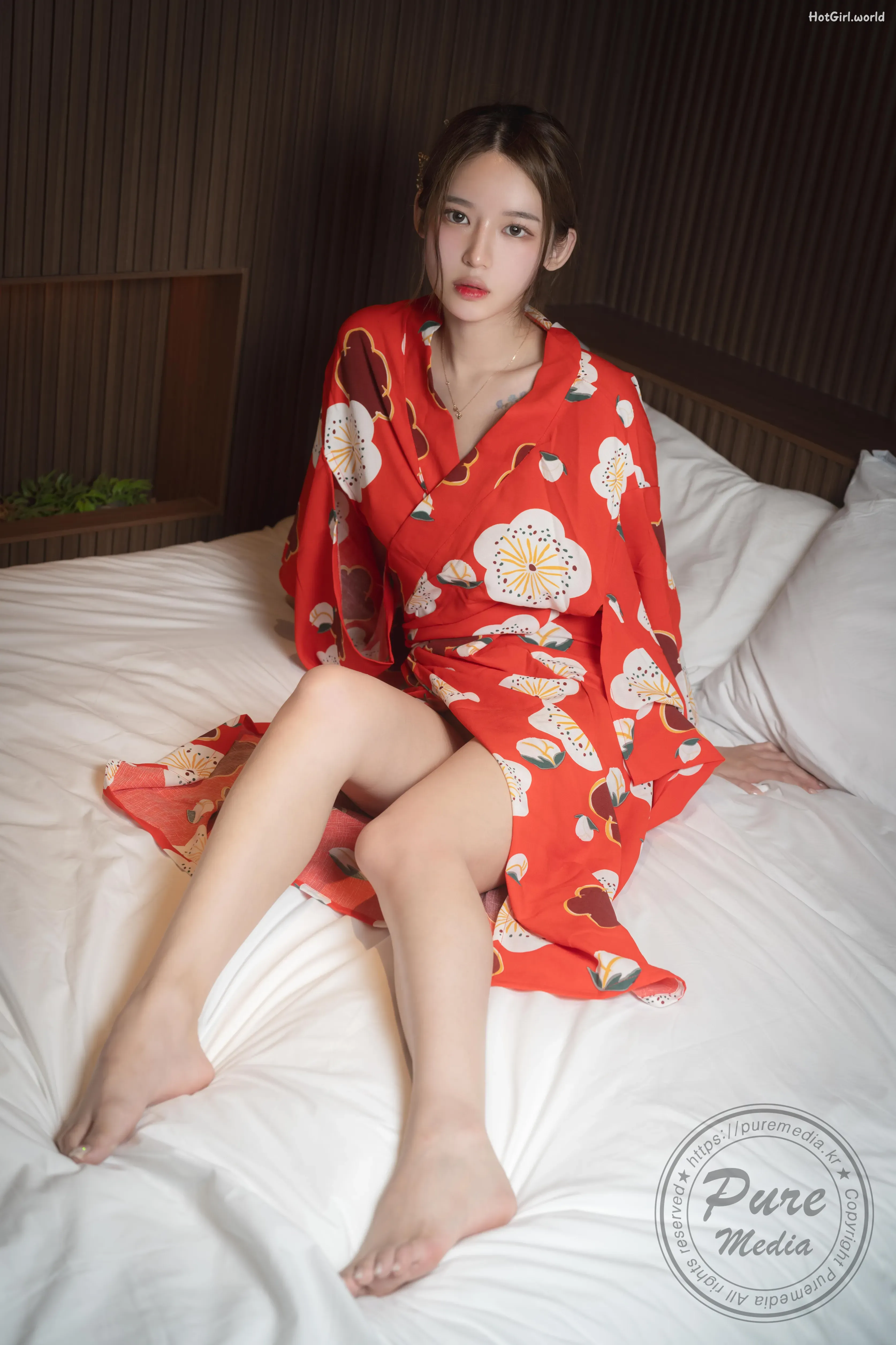 0012_hotgirl.world.webp