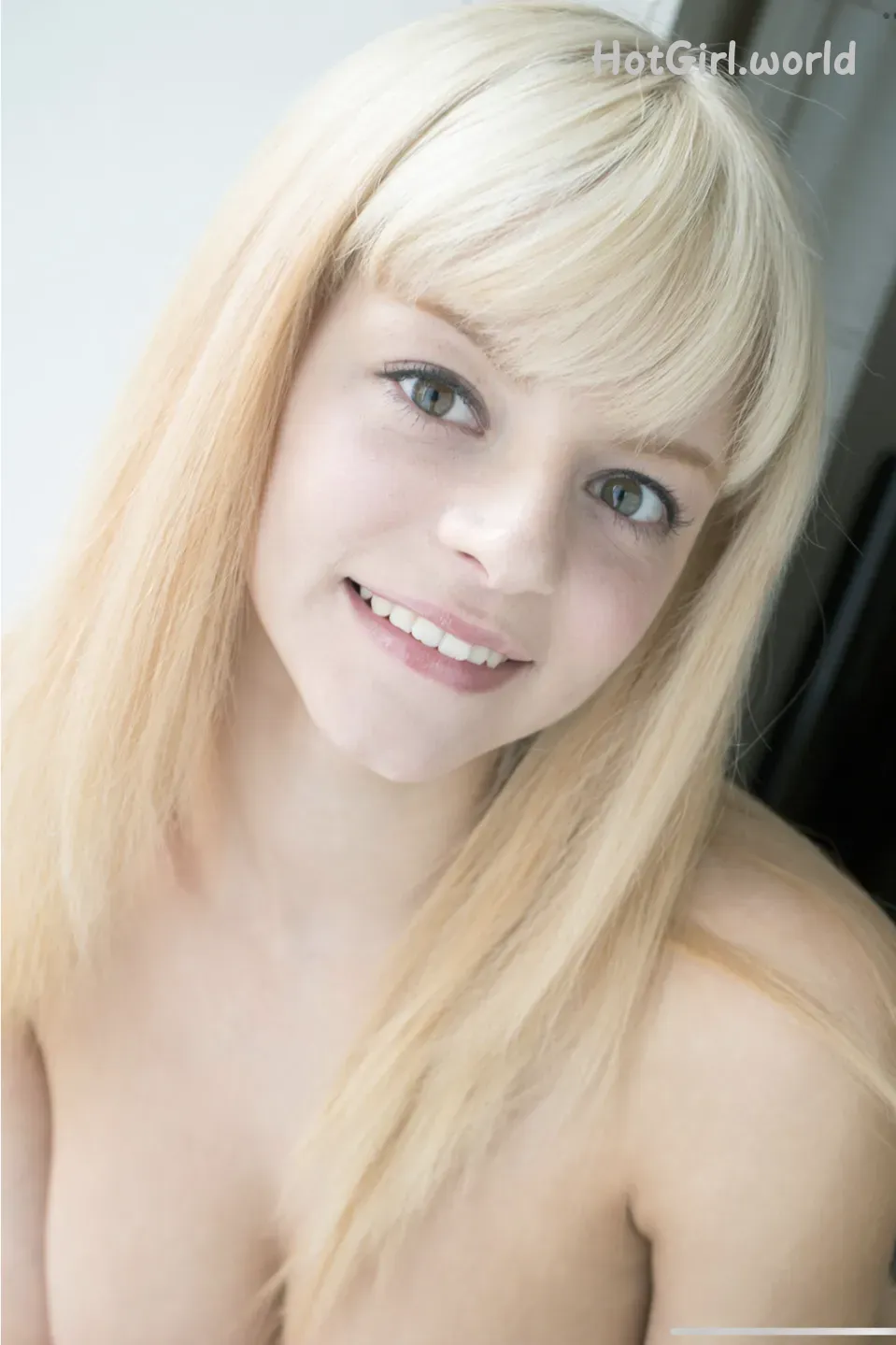 0032_hotgirl.world.webp