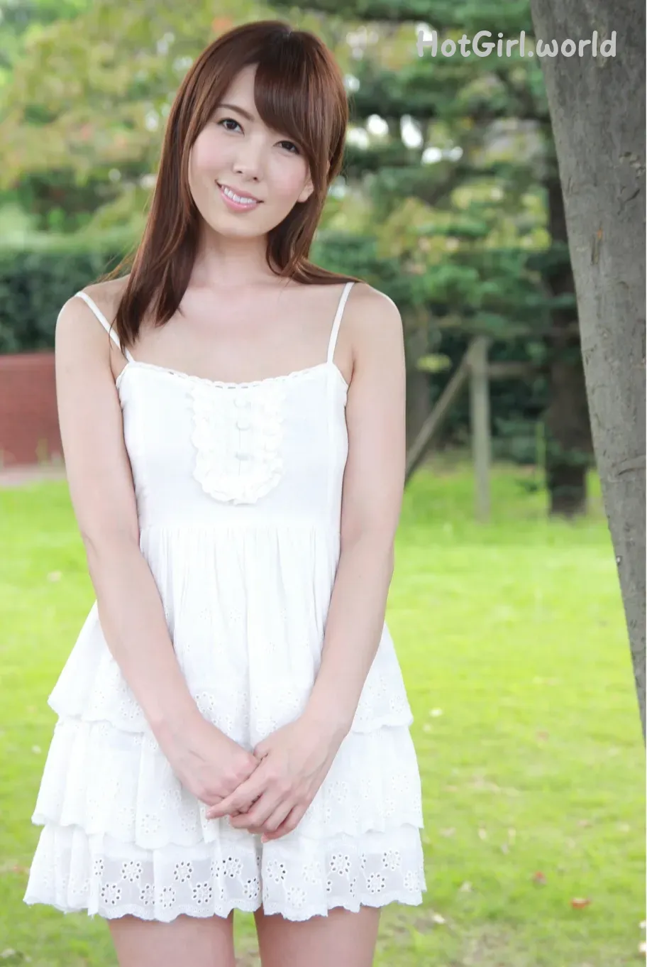 04_hotgirl.world.webp