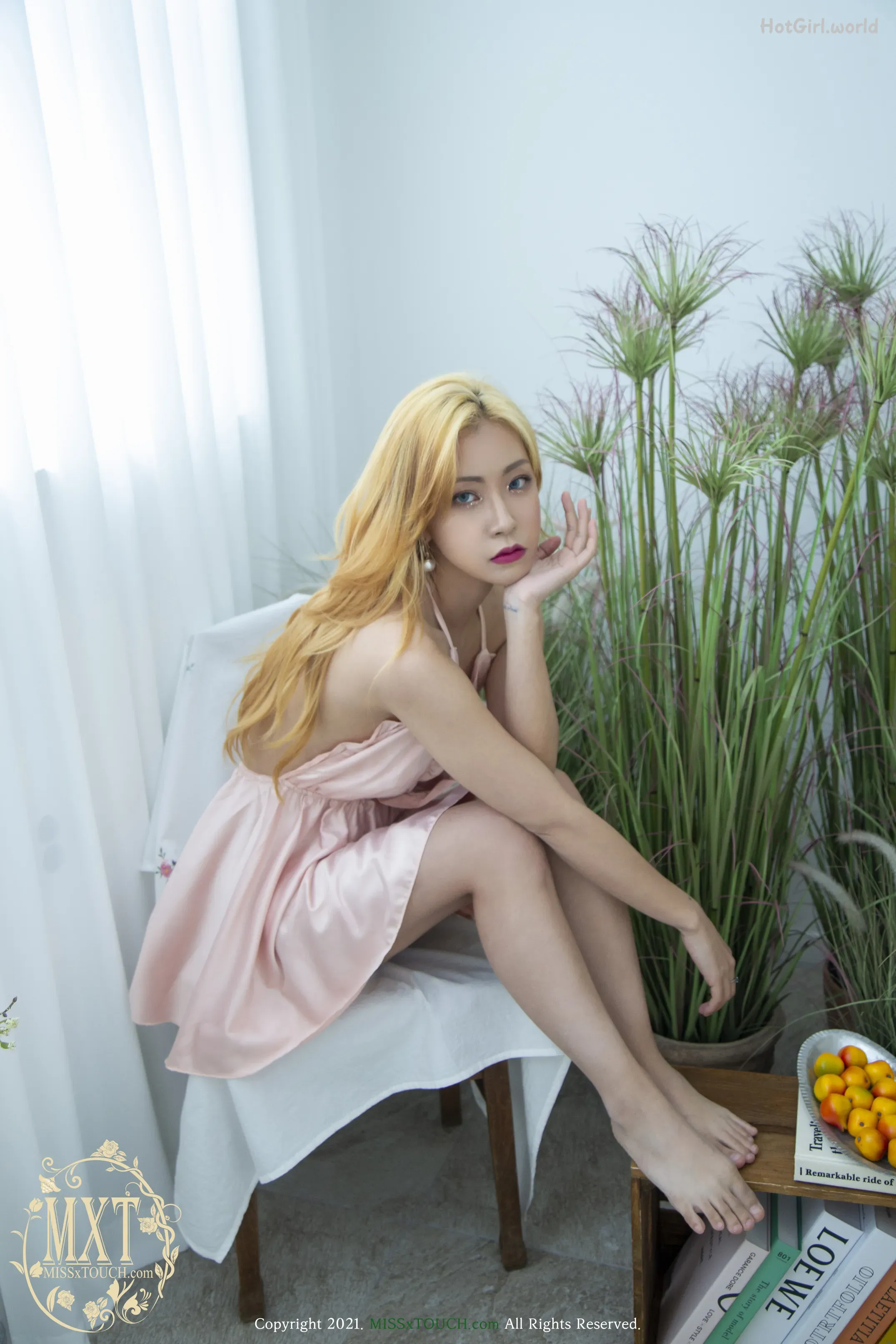 MISS-TOUCH-SEHI-Vol.18-hotgirl.world-074.webp