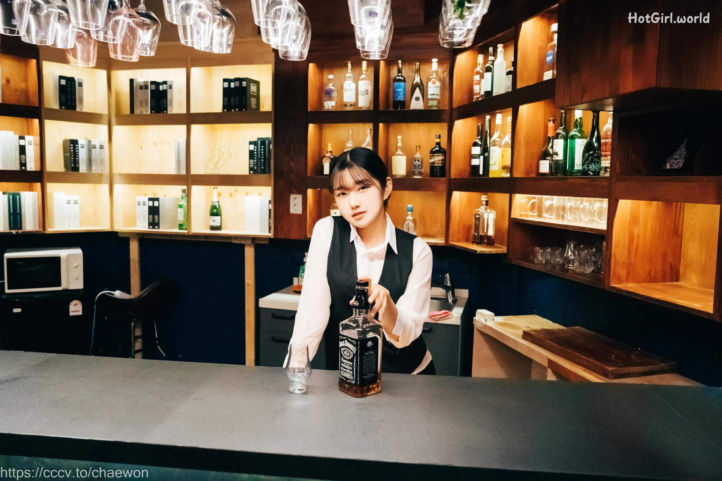 [Loozy] SonSon (손손) - S Bar(71 photos + 36 uncensored photos)