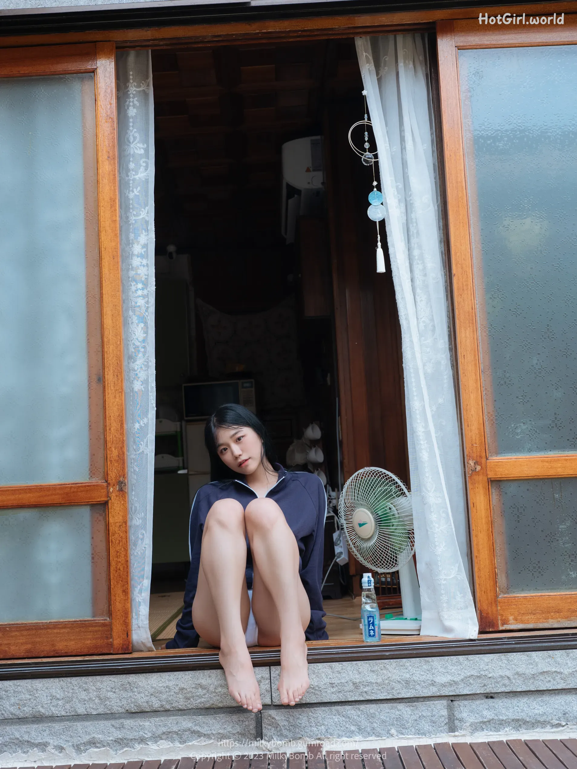 MilkyBomb-Yui-Vol.2-Tracksuit--hotgirl.world-112.webp