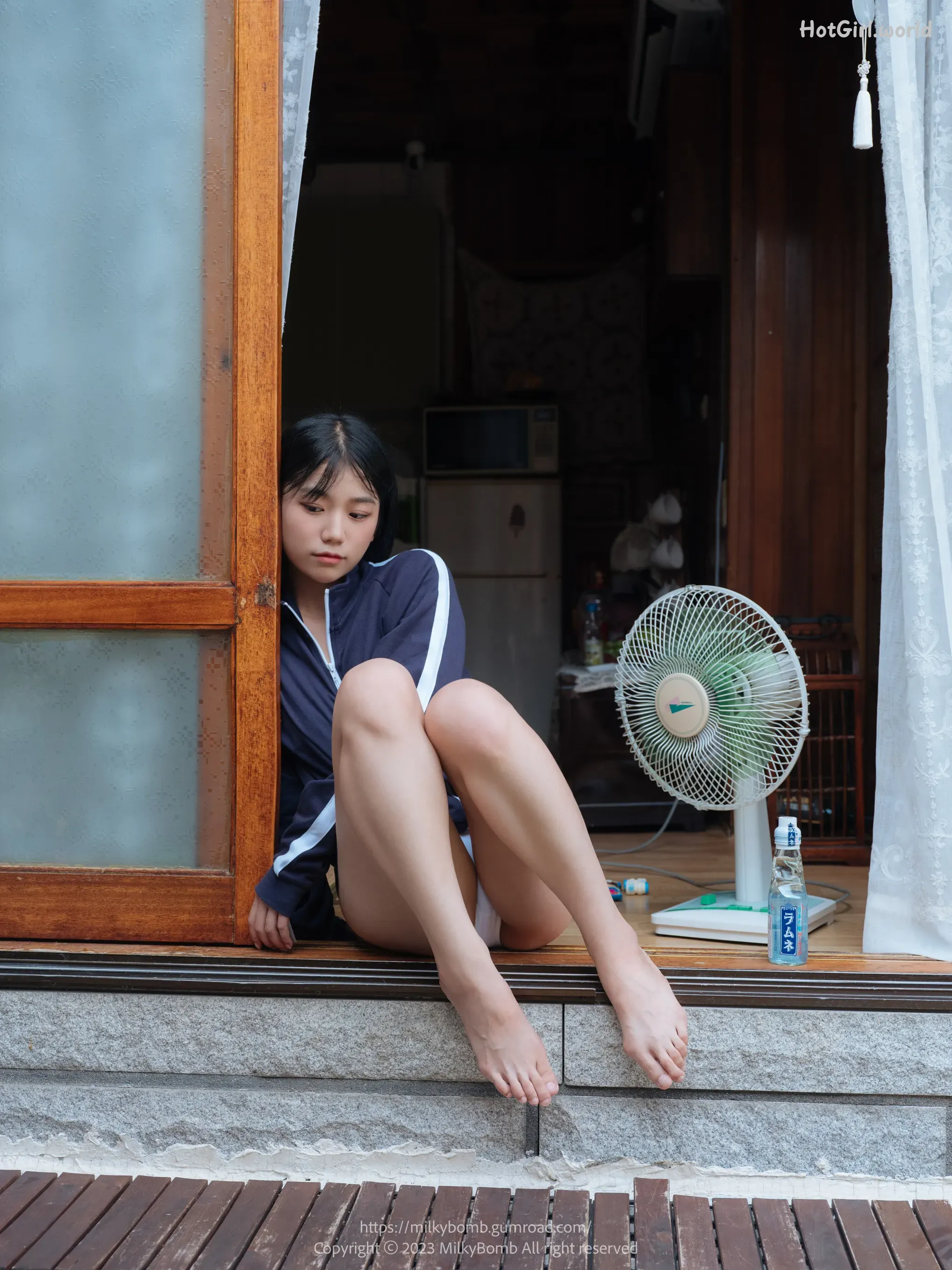 MilkyBomb-Yui-Vol.2-Tracksuit--hotgirl.world-122.webp
