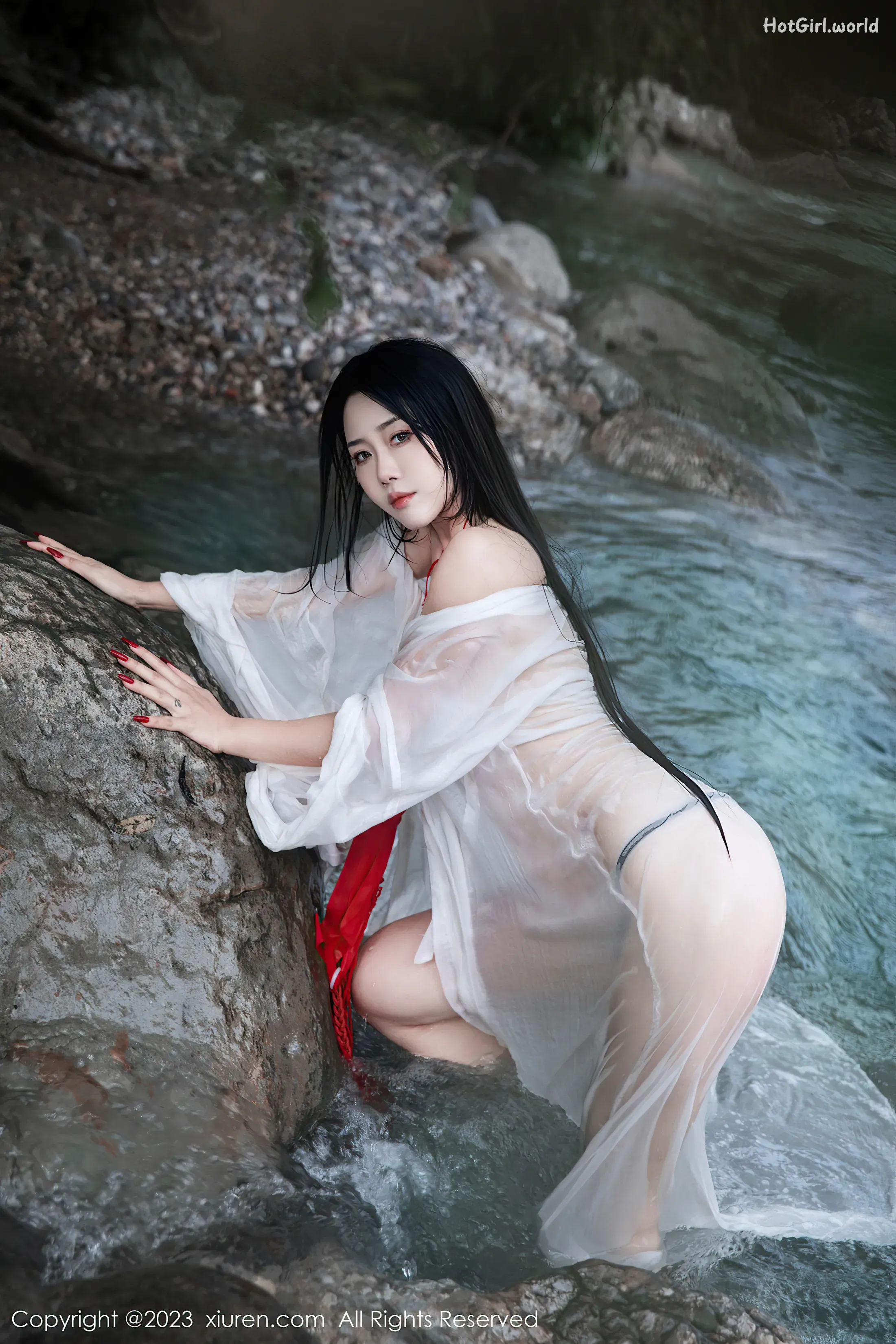 0063_hotgirl.world.webp
