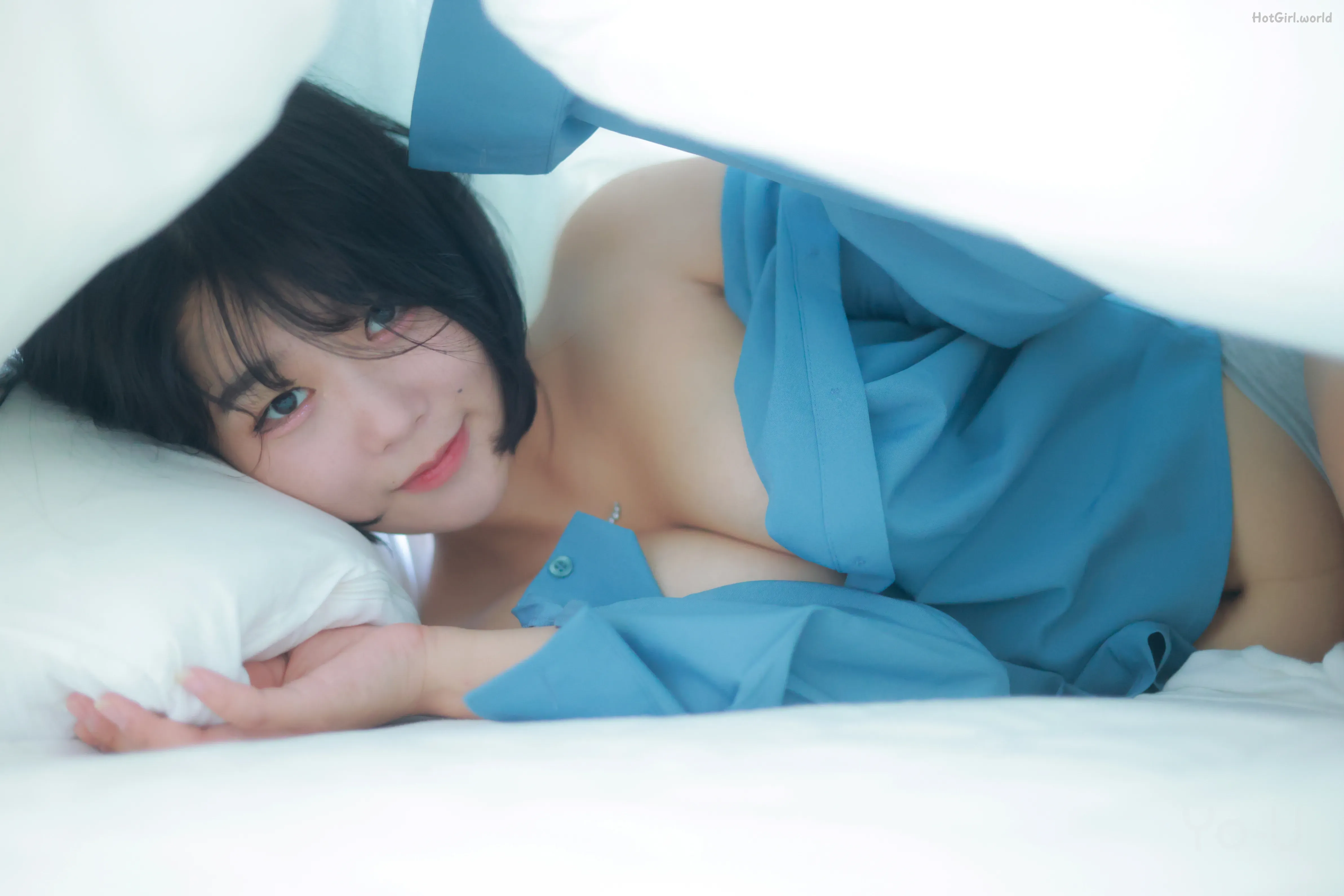 Yo-U-Zia-Vol.12-Birthday-hotgirl.world-050.webp