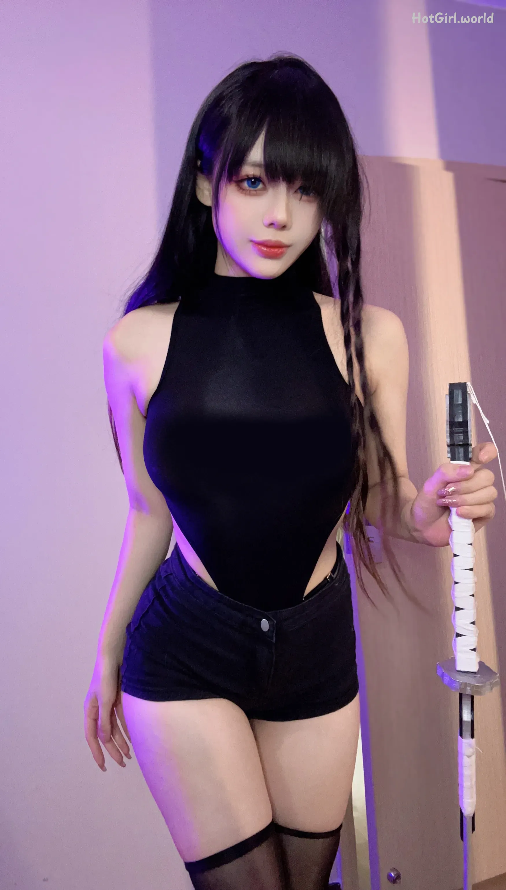 0005_hotgirl.world.webp