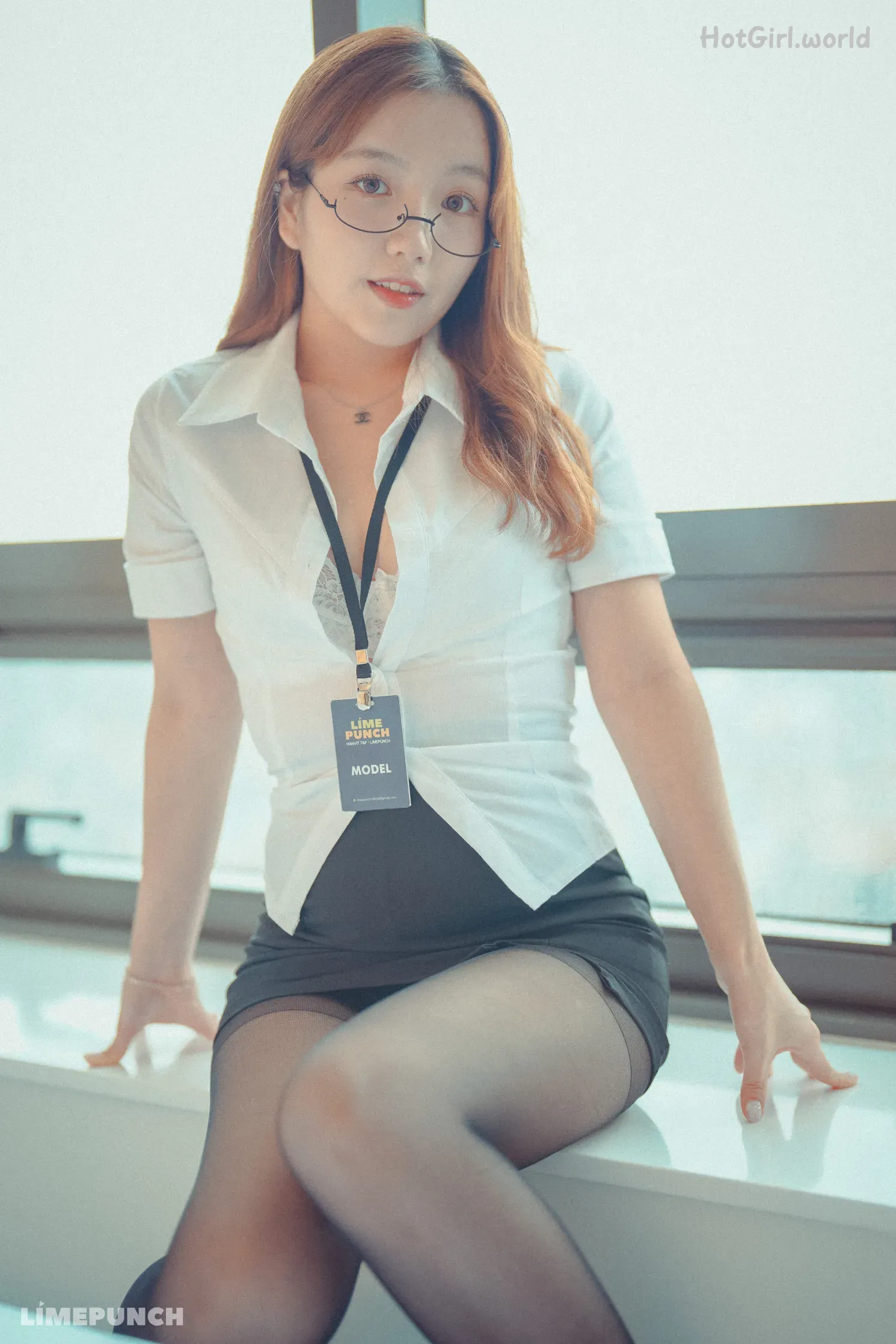LimePunch-YOONVELY-LPXB-006-hotgirl.world-002.webp