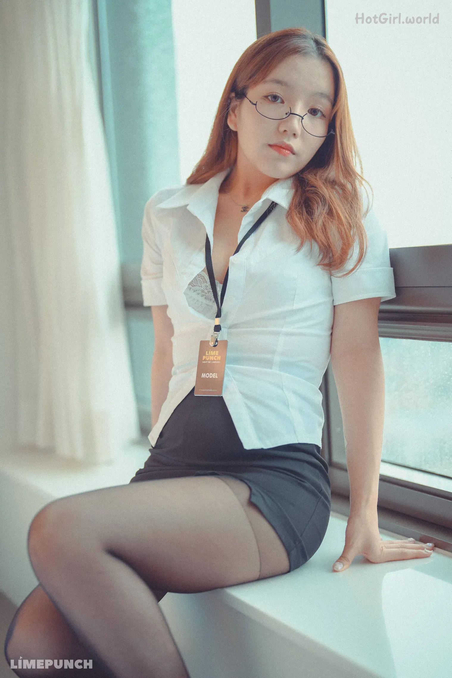 LimePunch-YOONVELY-LPXB-006-hotgirl.world-004.webp