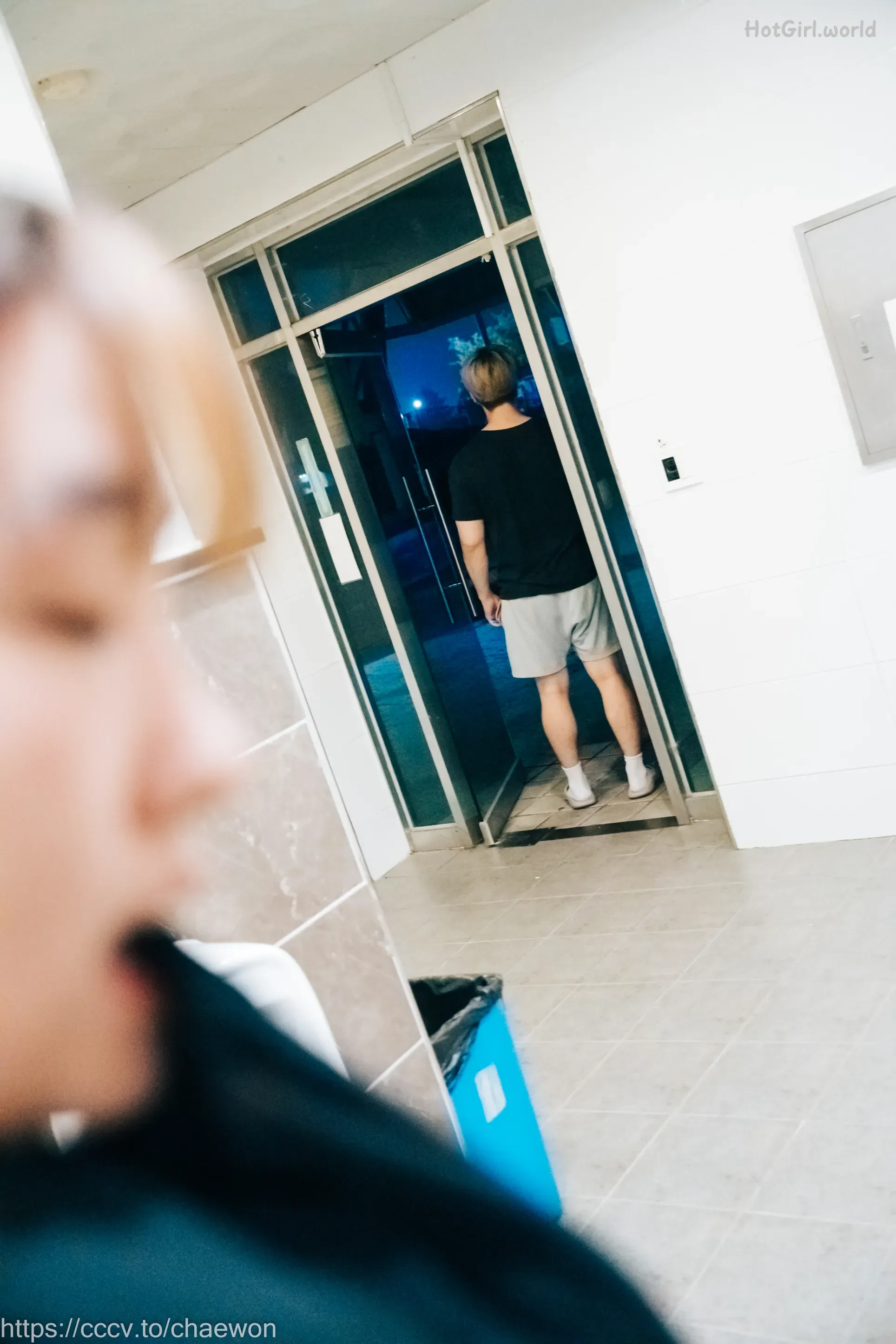 Loozy-SonSon-Public-Toilet-hotgirl.world-065.webp