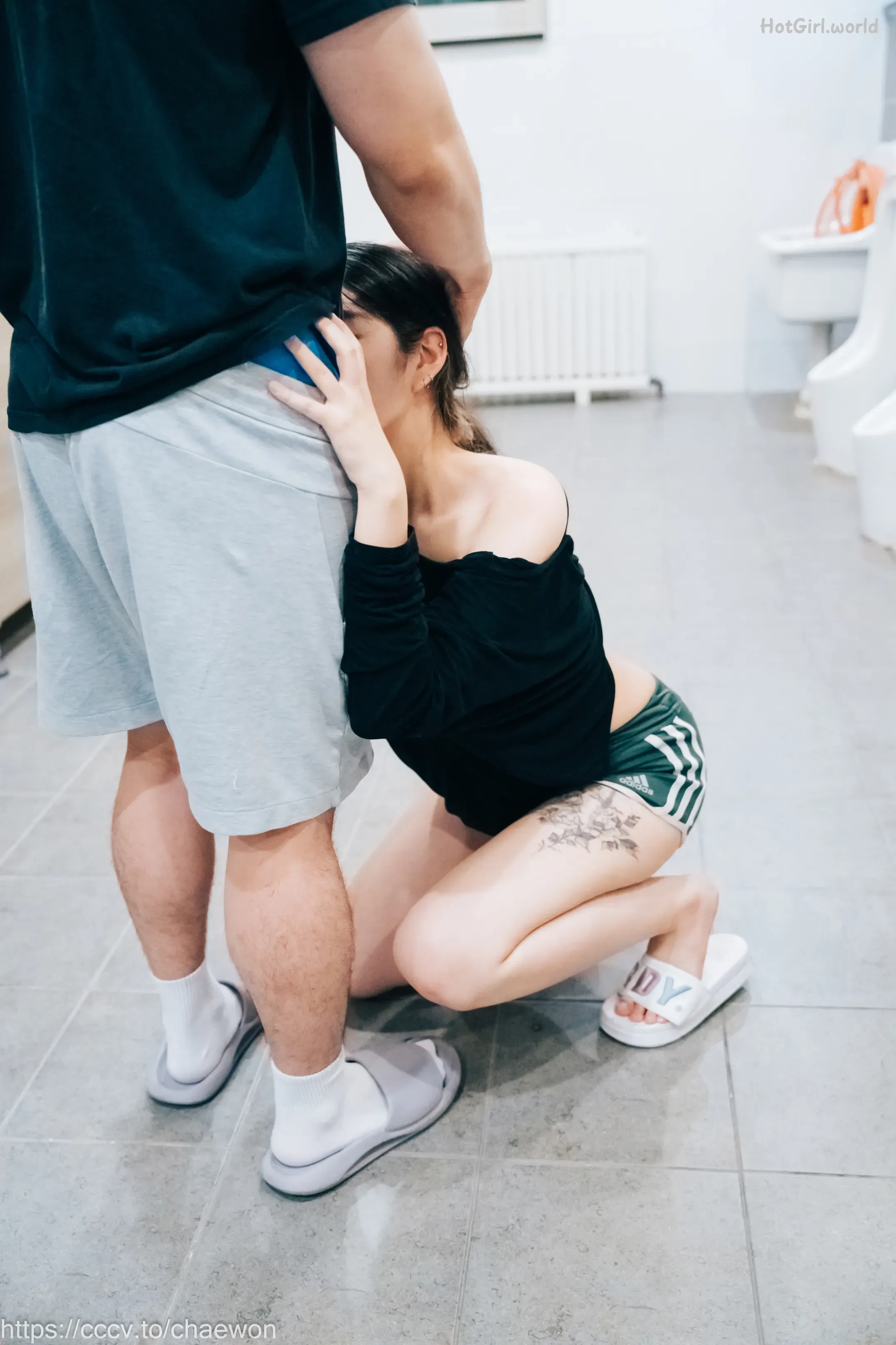 Loozy-SonSon-Public-Toilet-hotgirl.world-118.webp