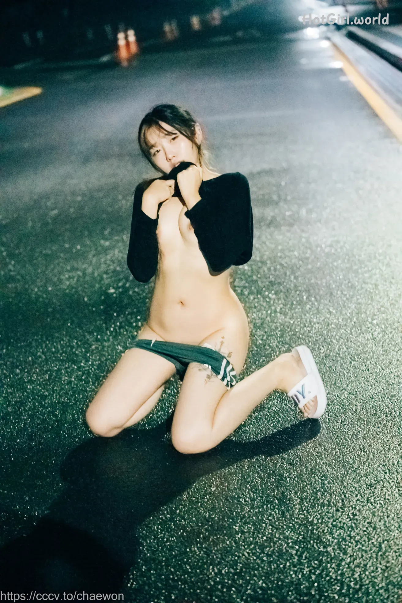 Loozy-SonSon-Public-Toilet-hotgirl.world-124.webp