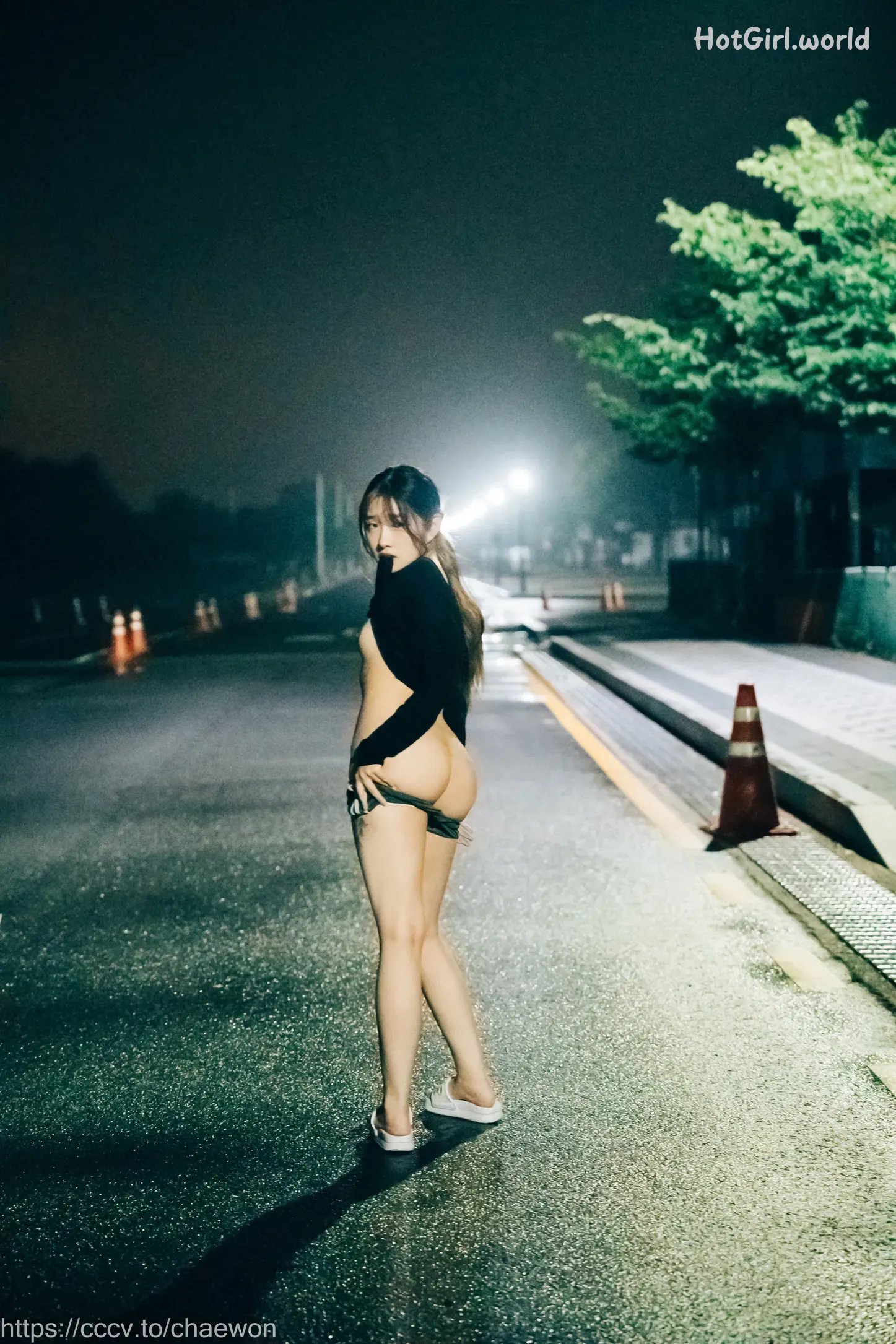 Loozy-SonSon-Public-Toilet-hotgirl.world-157.webp