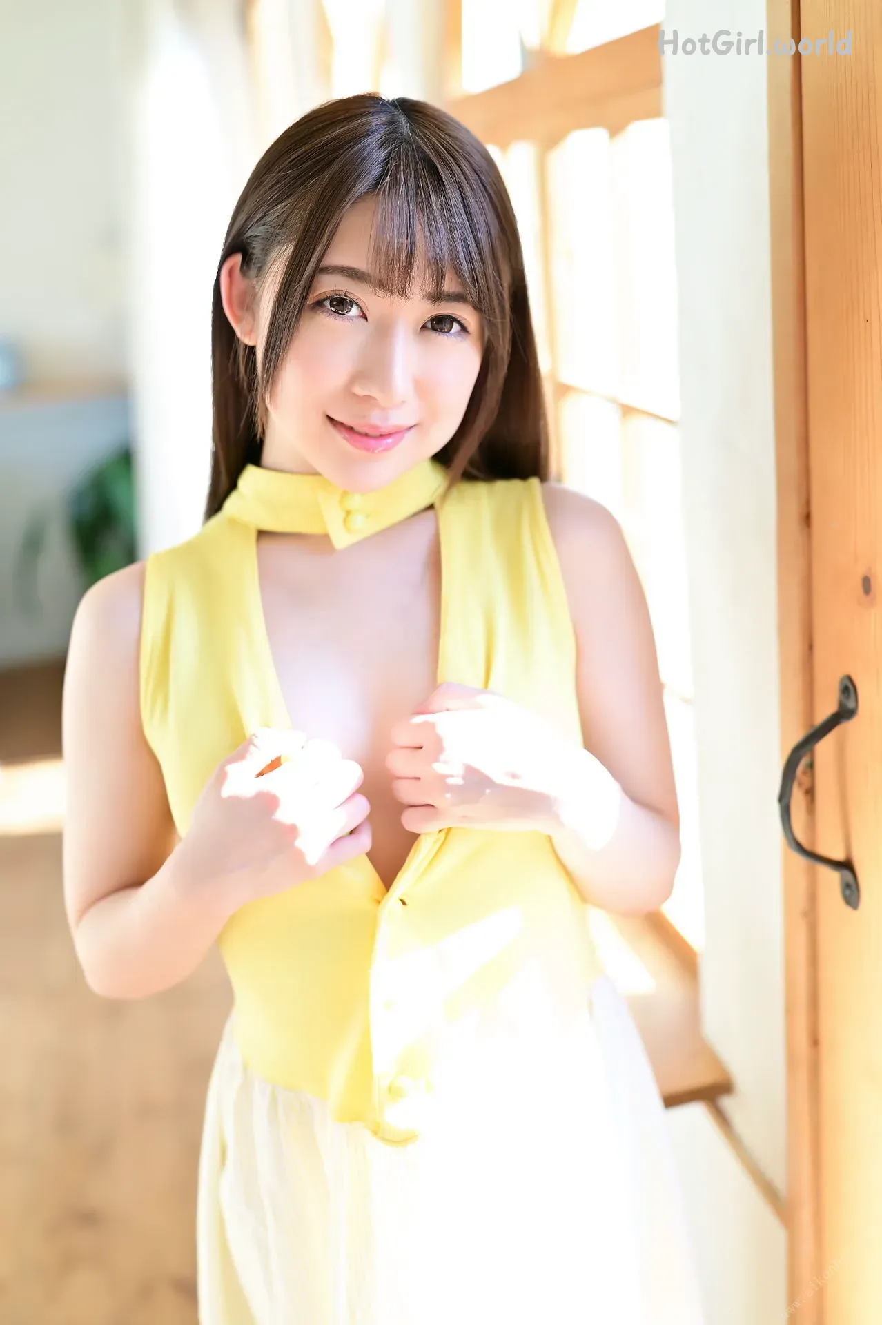 0006_hotgirl.world.webp