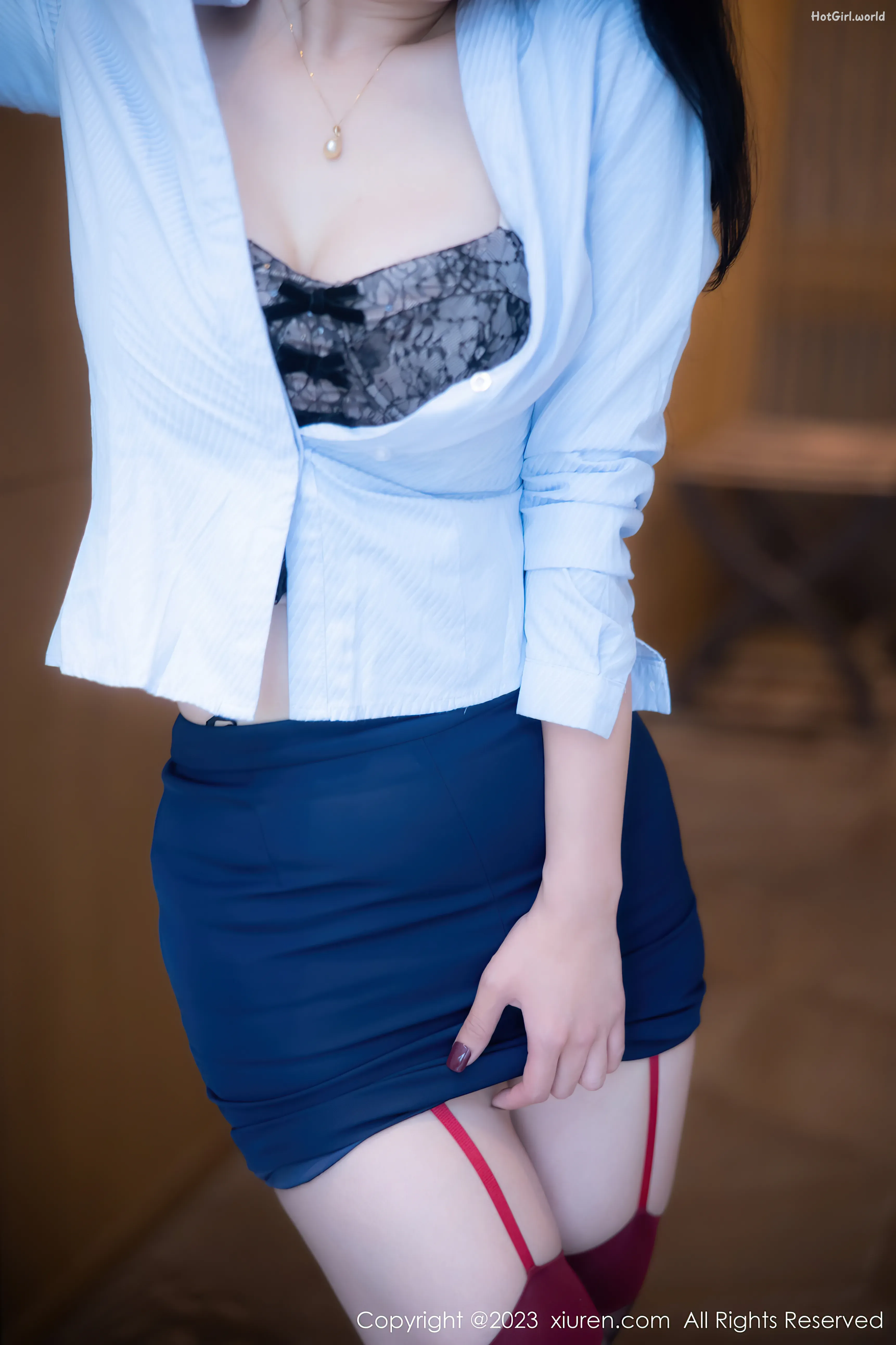 0009_hotgirl.world.webp