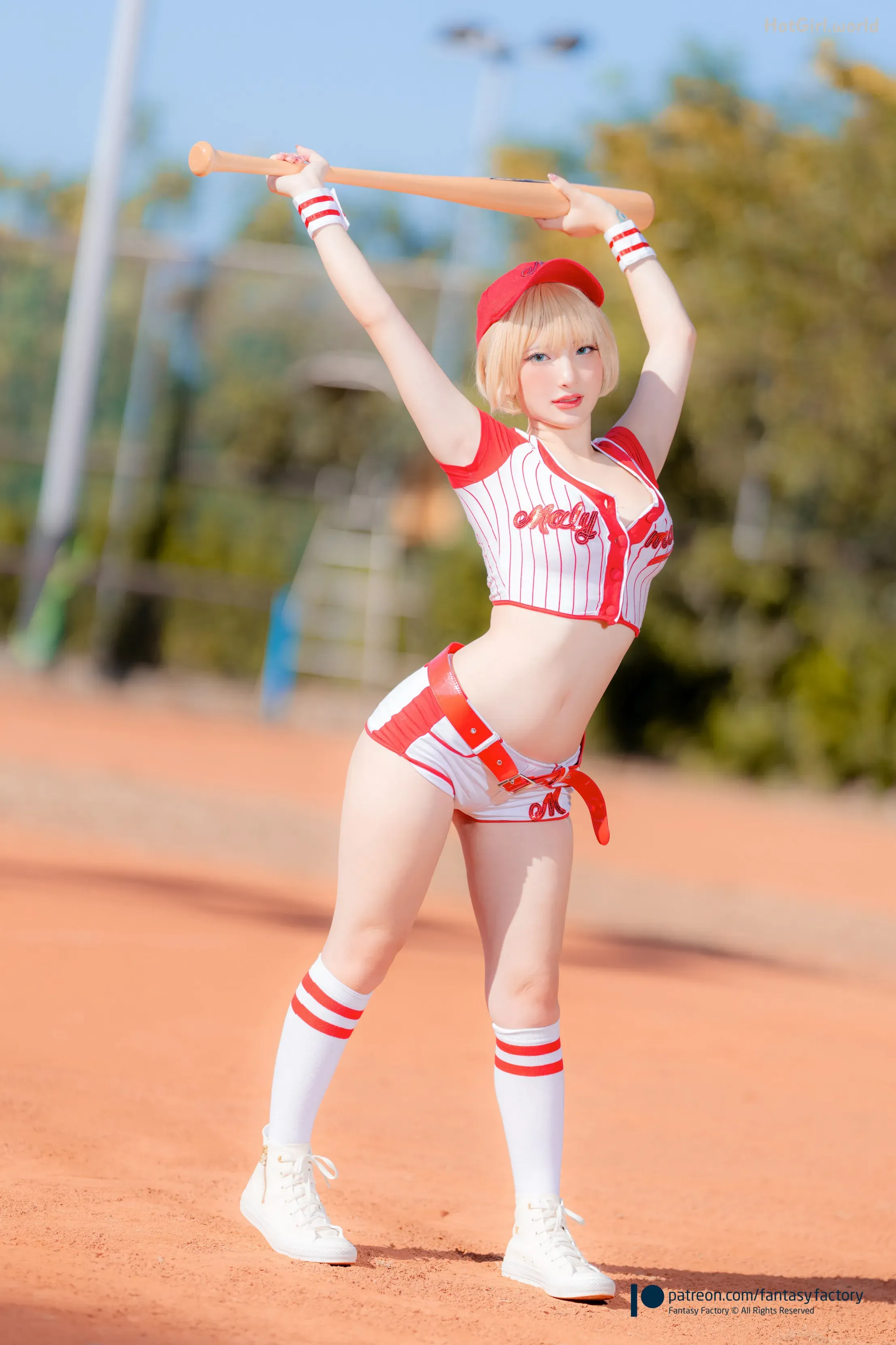 Fantasy-Factory-Patreon-Photobook-Leak-hotgirl.world-088.webp