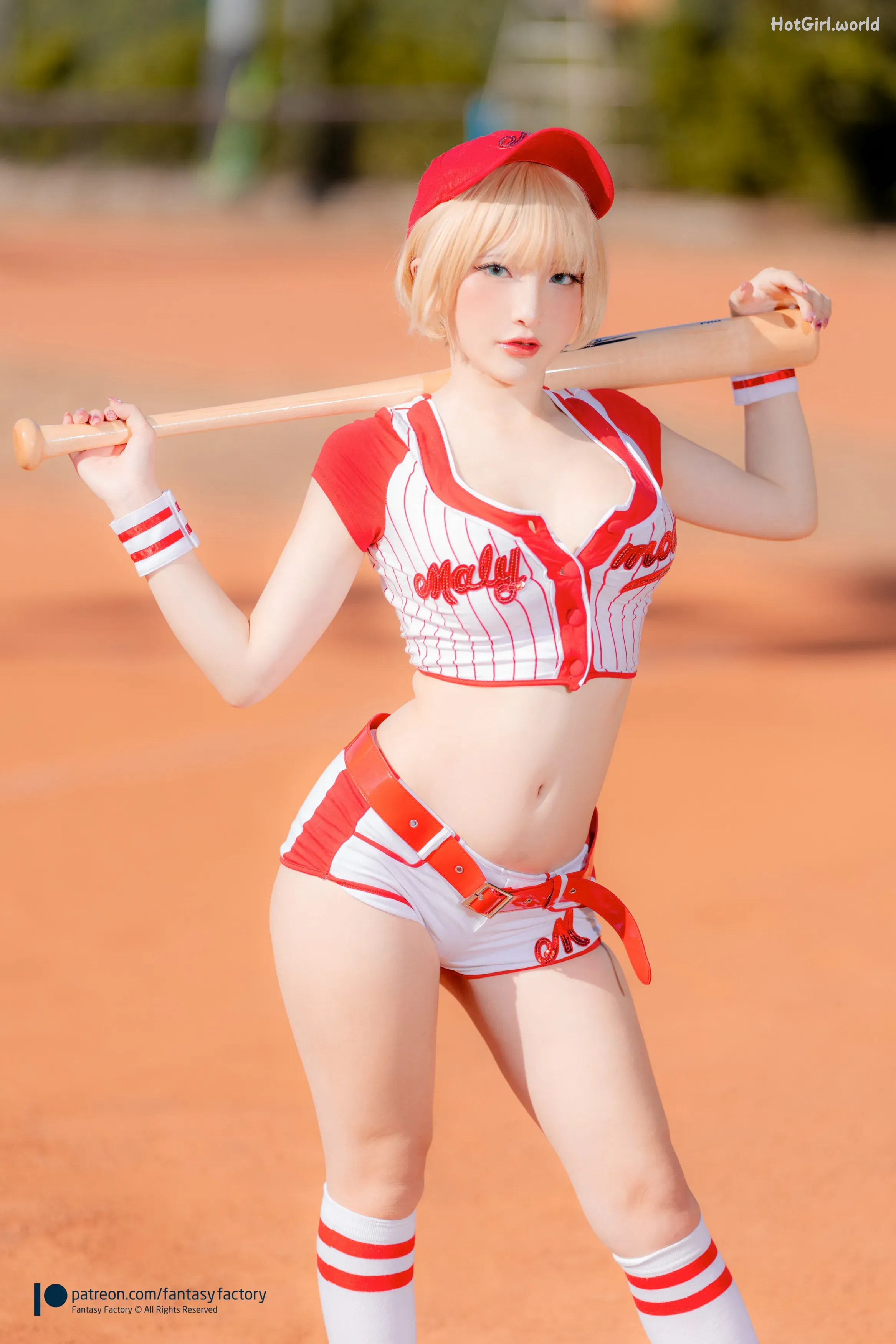 Fantasy-Factory-Patreon-Photobook-Leak-hotgirl.world-089.webp