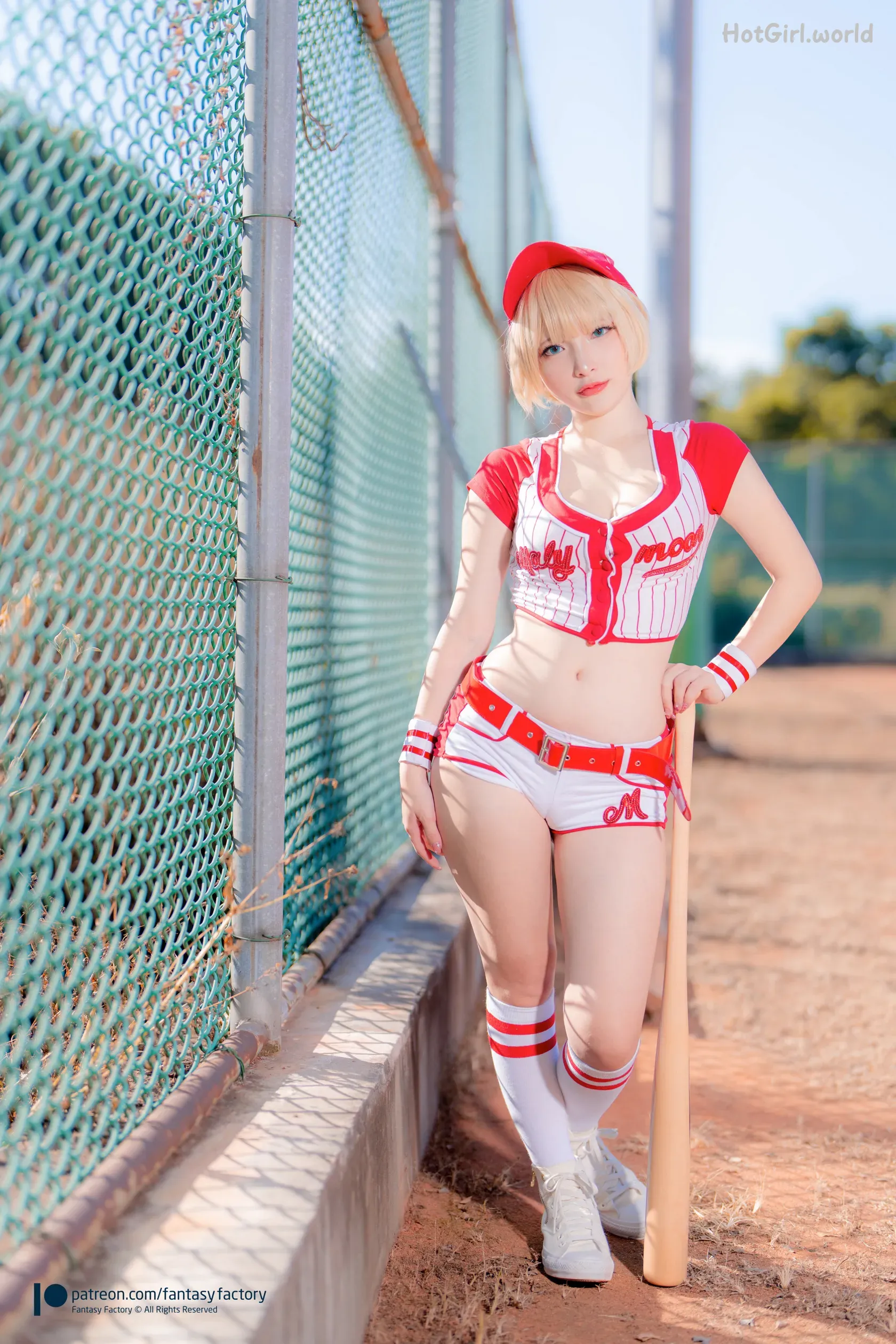 Fantasy-Factory-Patreon-Photobook-Leak-hotgirl.world-096.webp