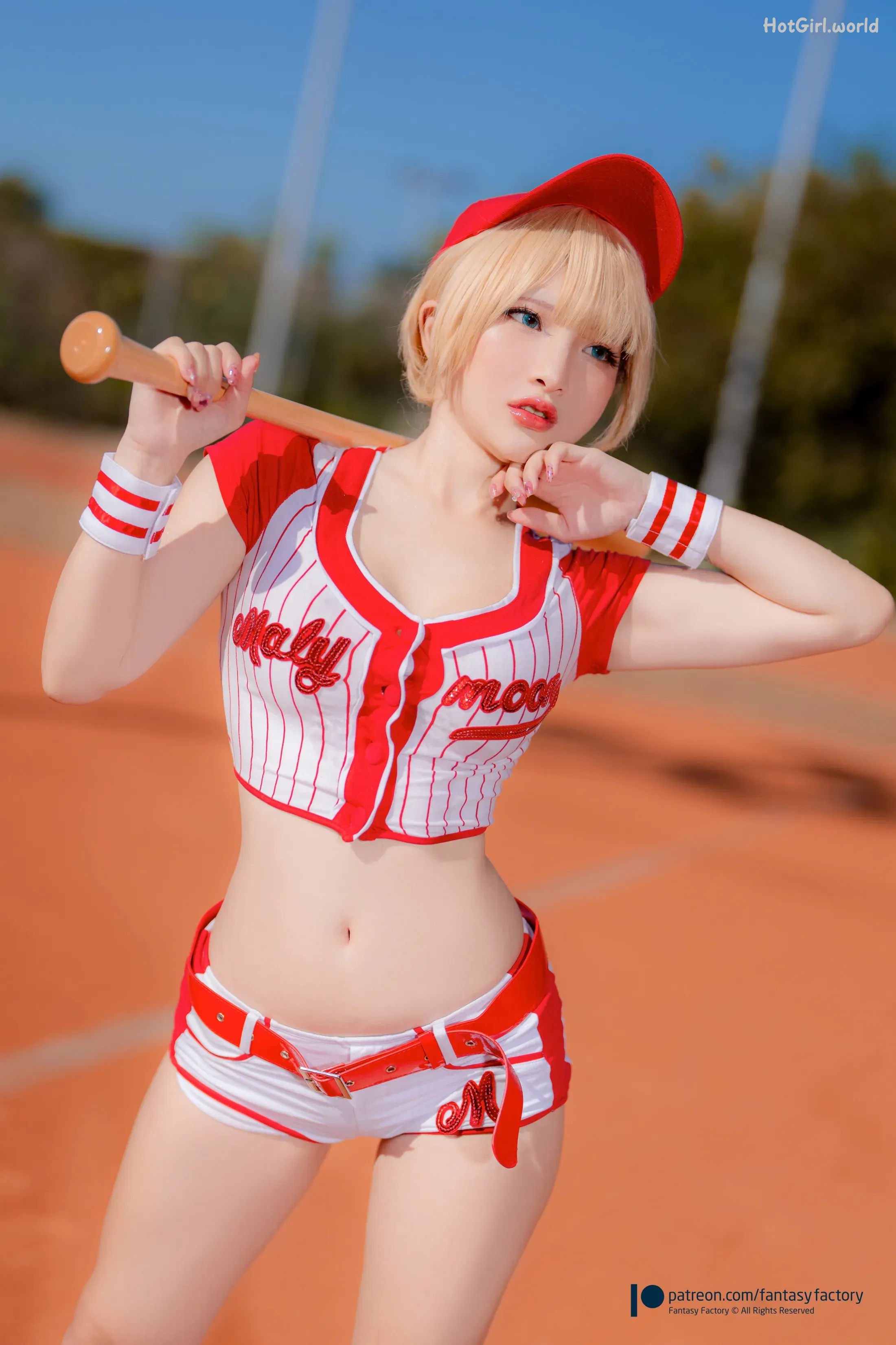 Fantasy-Factory-Patreon-Photobook-Leak-hotgirl.world-099.webp