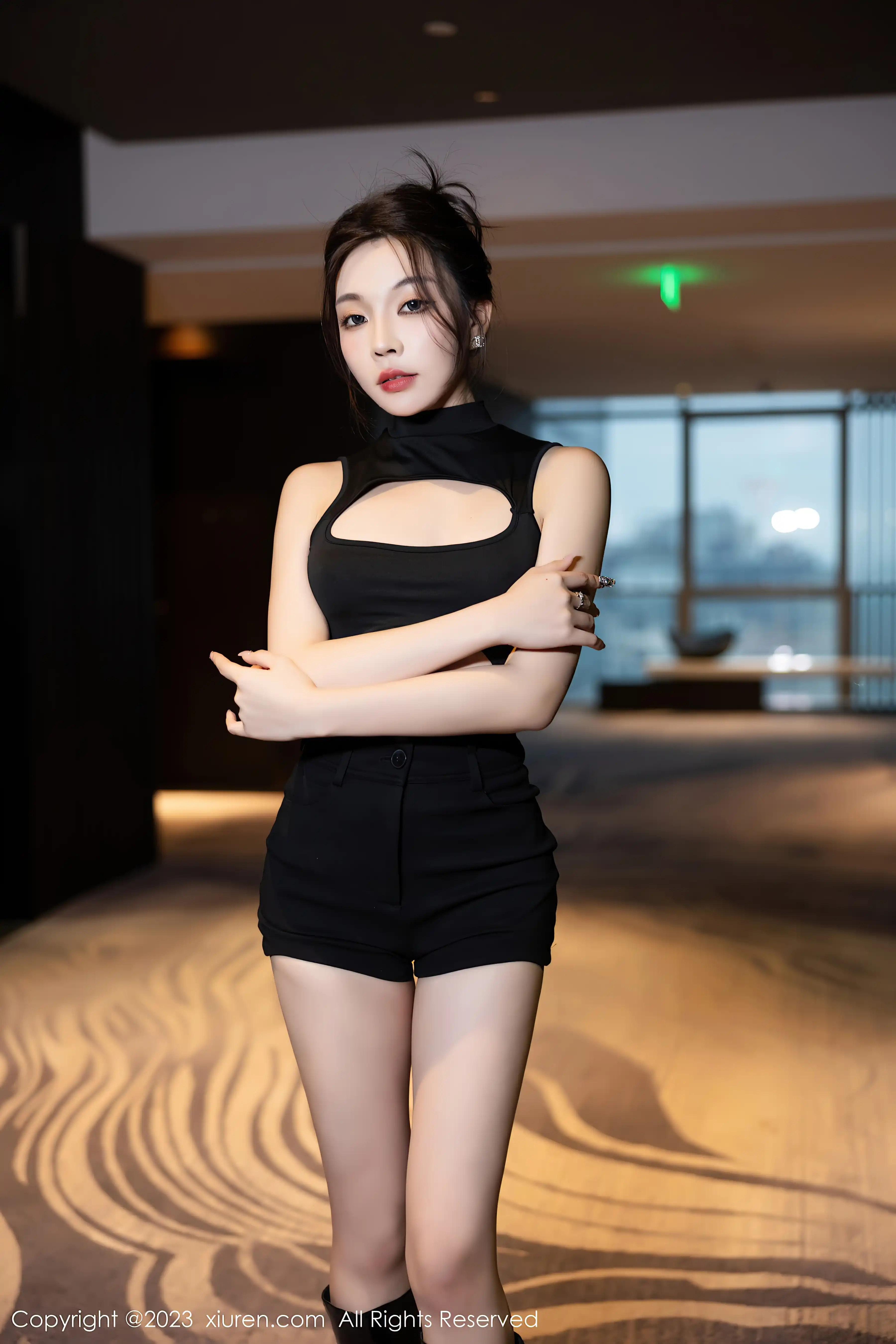 0006_hotgirl.world.webp