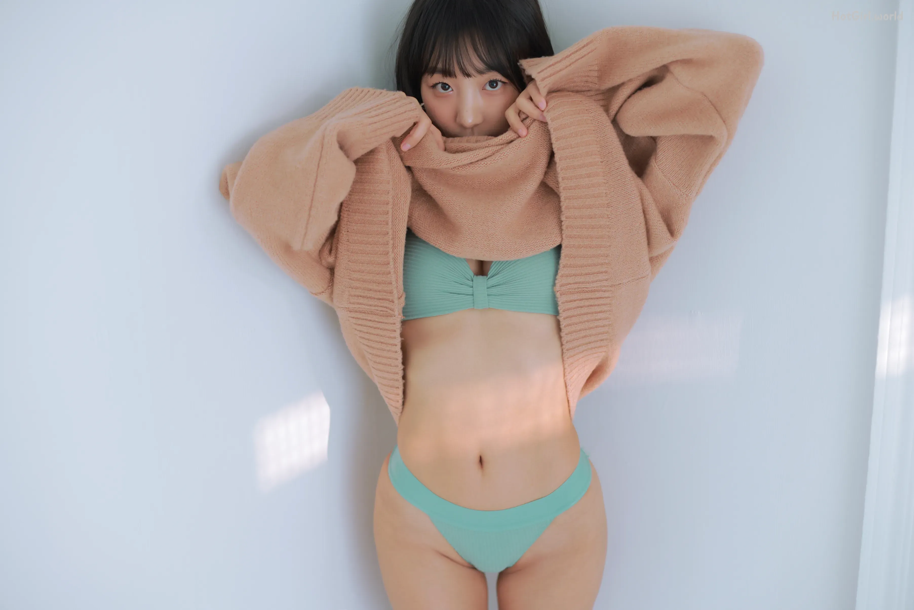 Eunji-Pyo-DJ-Henney-COZY-and-WET-hotgirl.world-102_hotgirl.world.webp