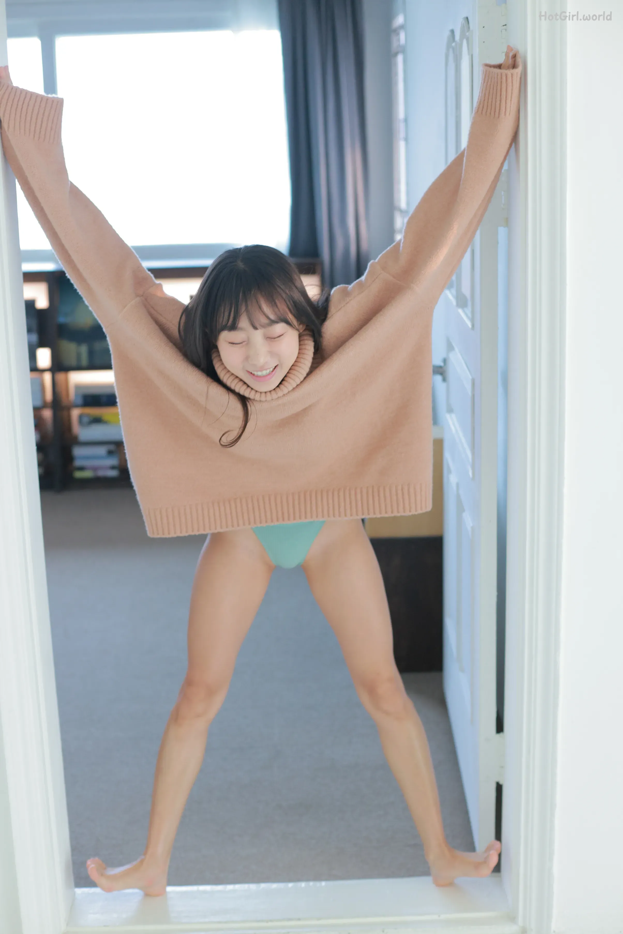 Eunji-Pyo-DJ-Henney-COZY-and-WET-hotgirl.world-122_hotgirl.world.webp