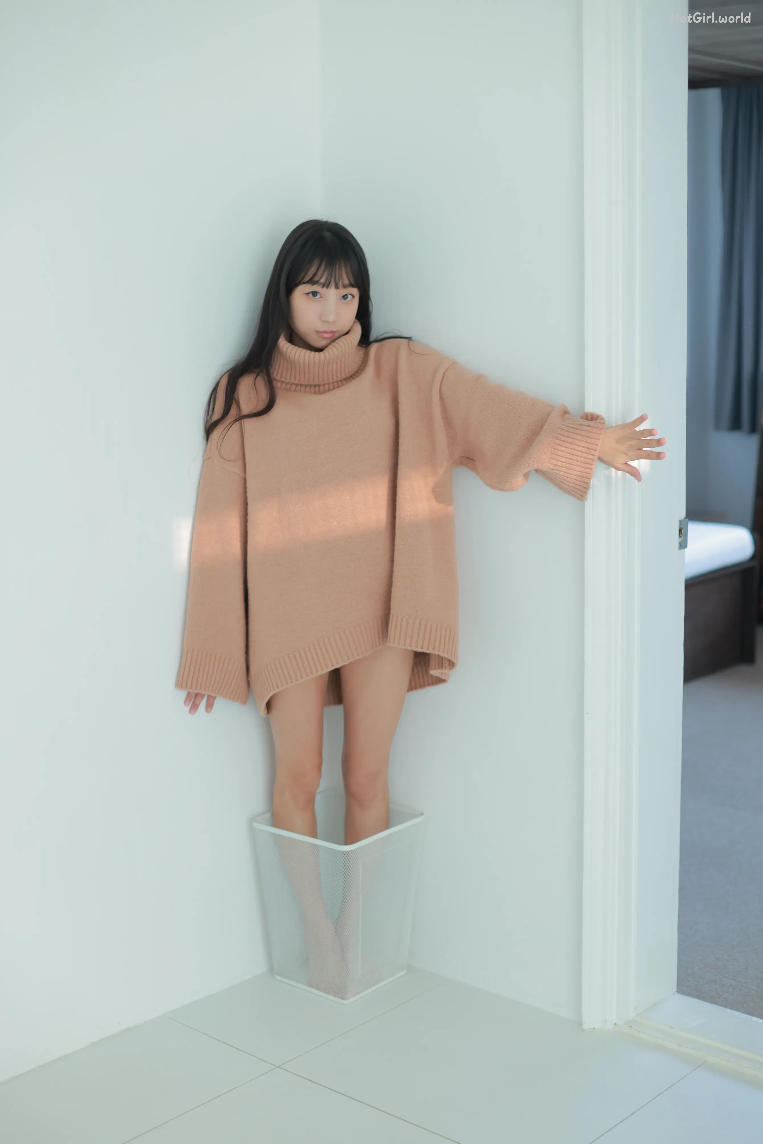 Eunji-Pyo-DJ-Henney-COZY-and-WET-hotgirl.world-129_hotgirl.world.webp