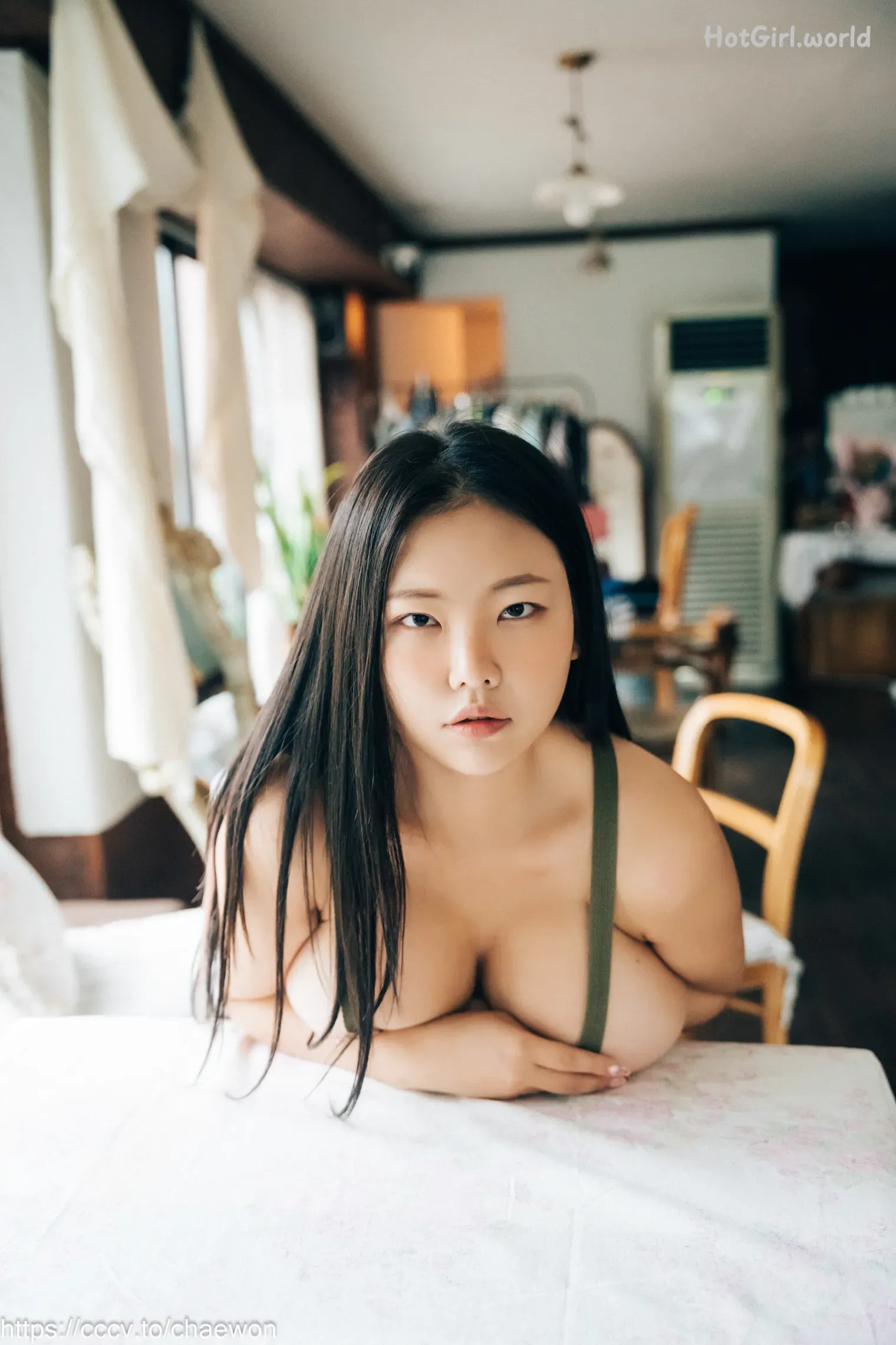 Loozy-Ssunskey-Role-Cafe-hotgirl.world-060.webp