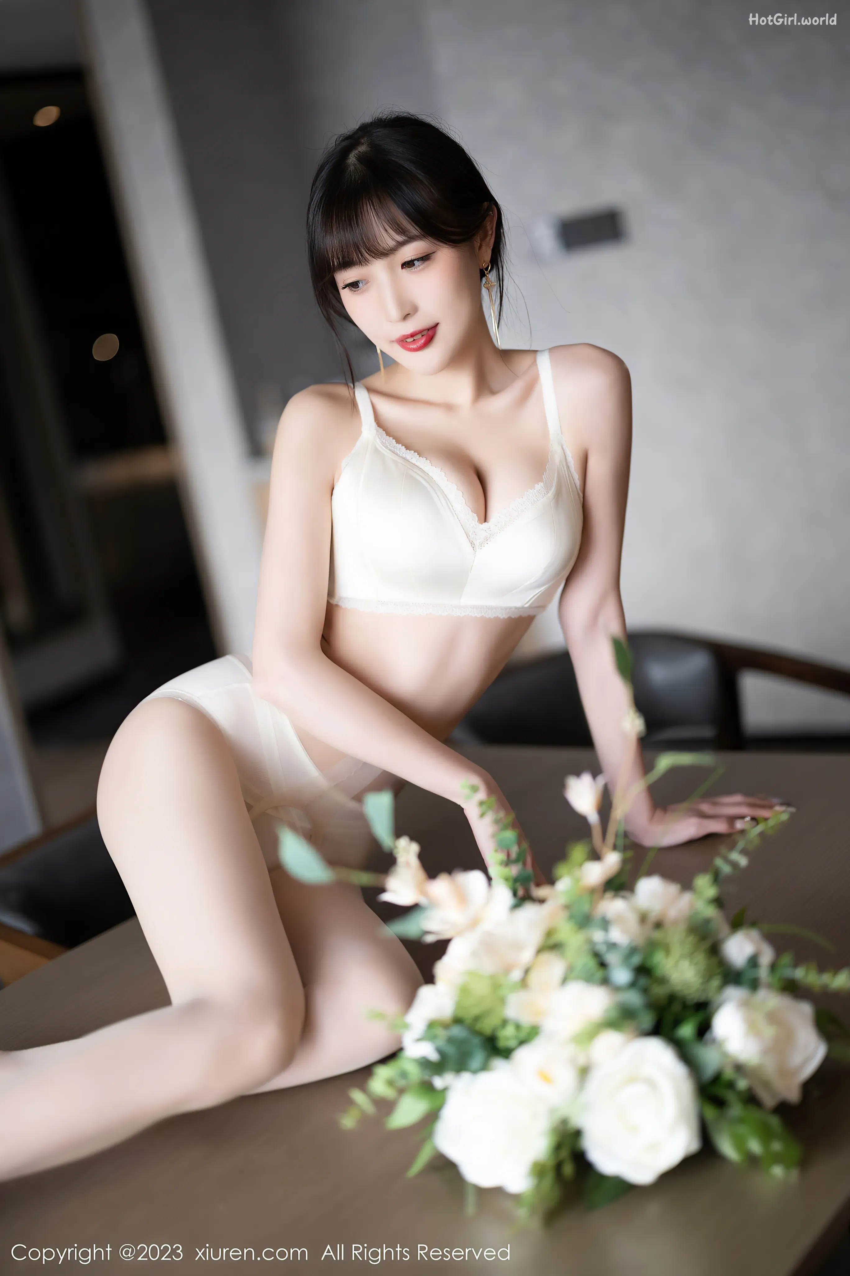 XIUREN-No.6236-Lin-Xing-Lan-hotgirl.world-056.webp