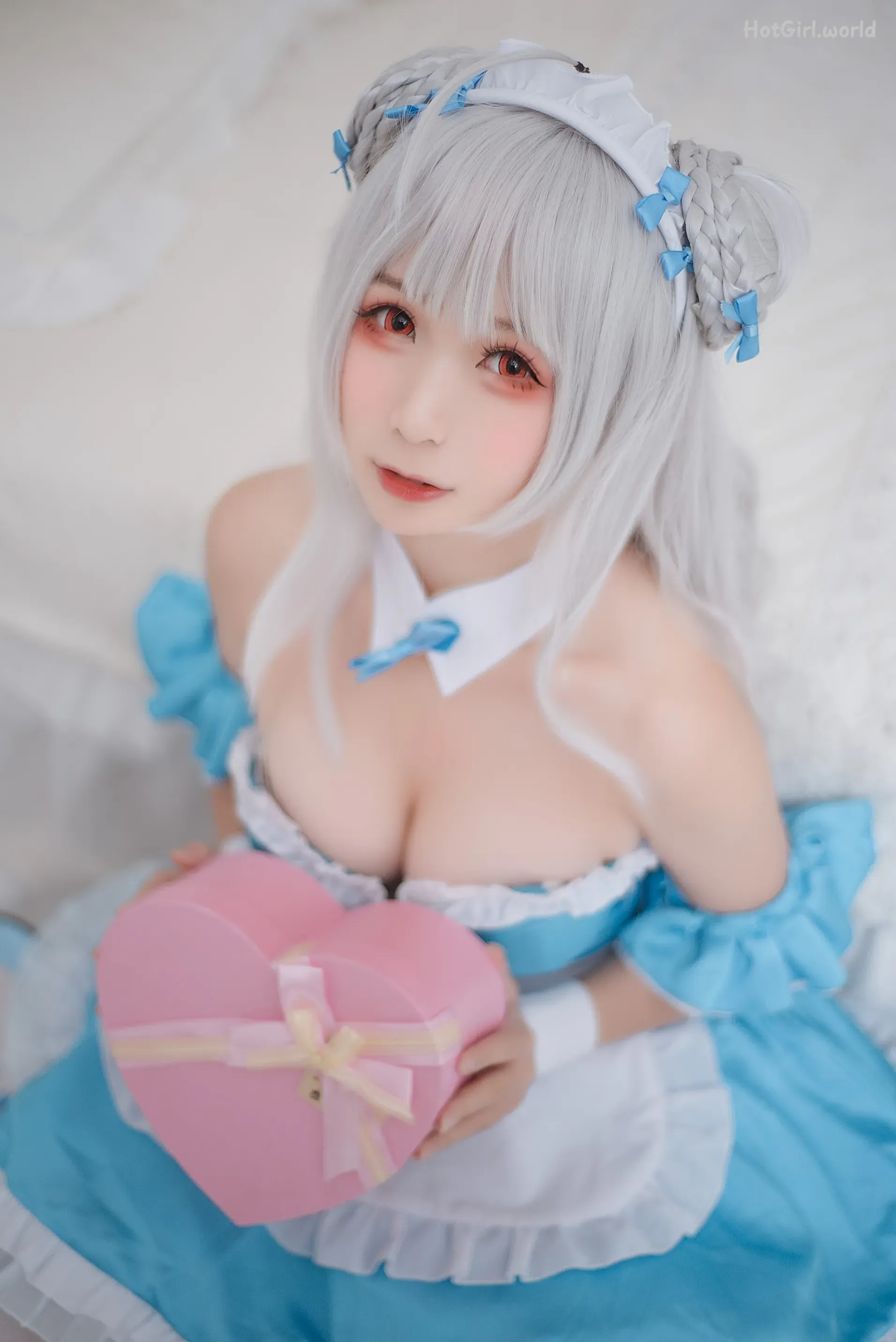 Coser-樱落酱w-小天鹅女仆