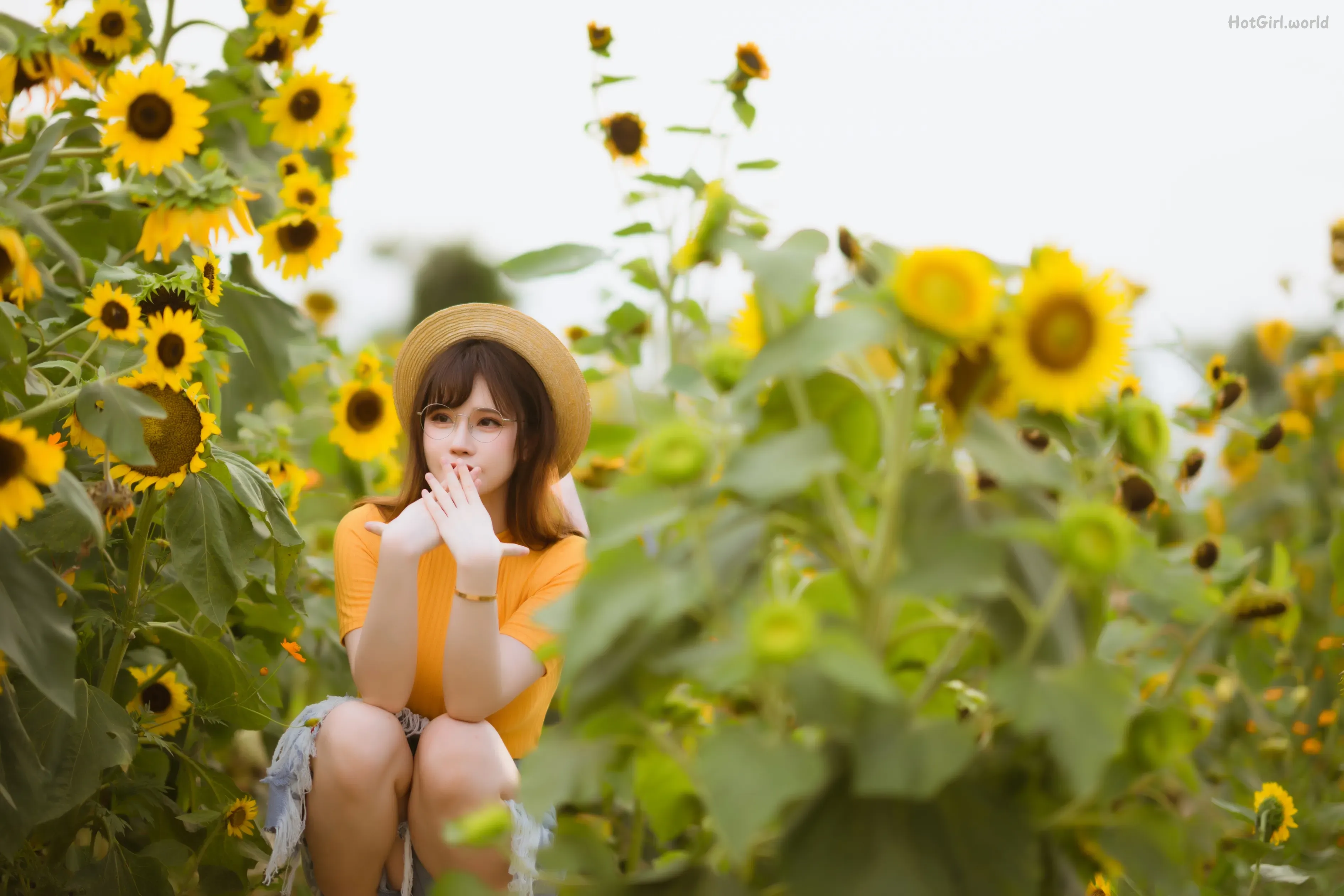 Coser-rr-hotgirl.world-004.webp