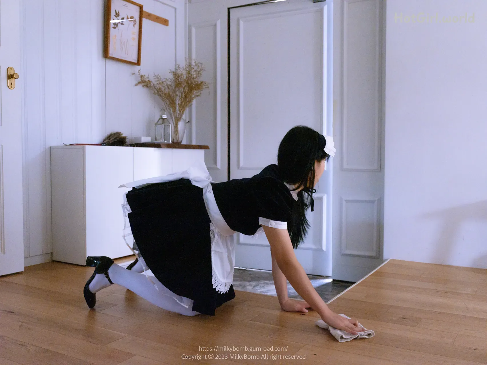 MilkyBomb-Yui-Vol.3-Maid-hotgirl.world-075.webp