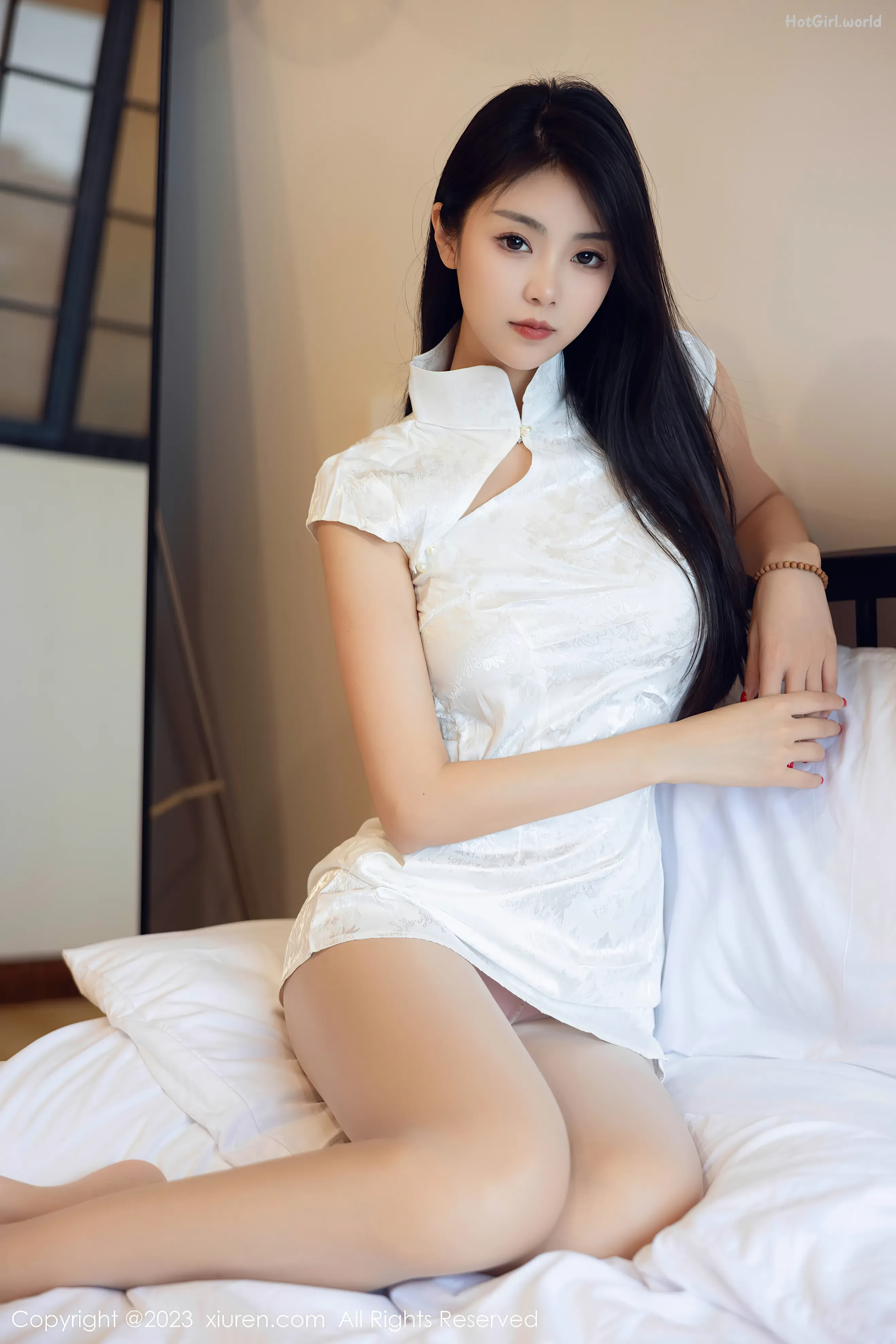 0053_hotgirl.world.webp