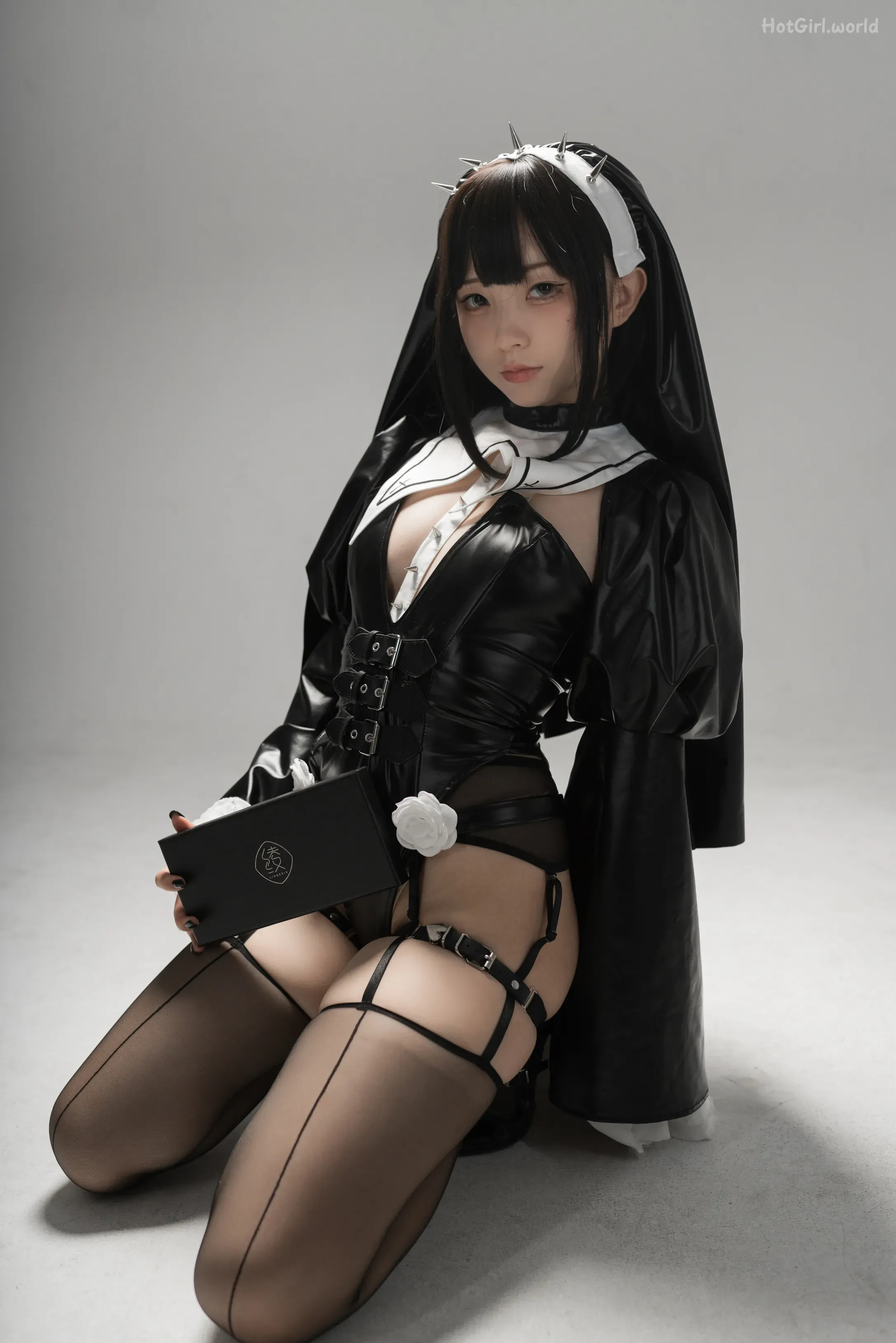Coser-Hua-Ling-hotgirl.world-074.webp