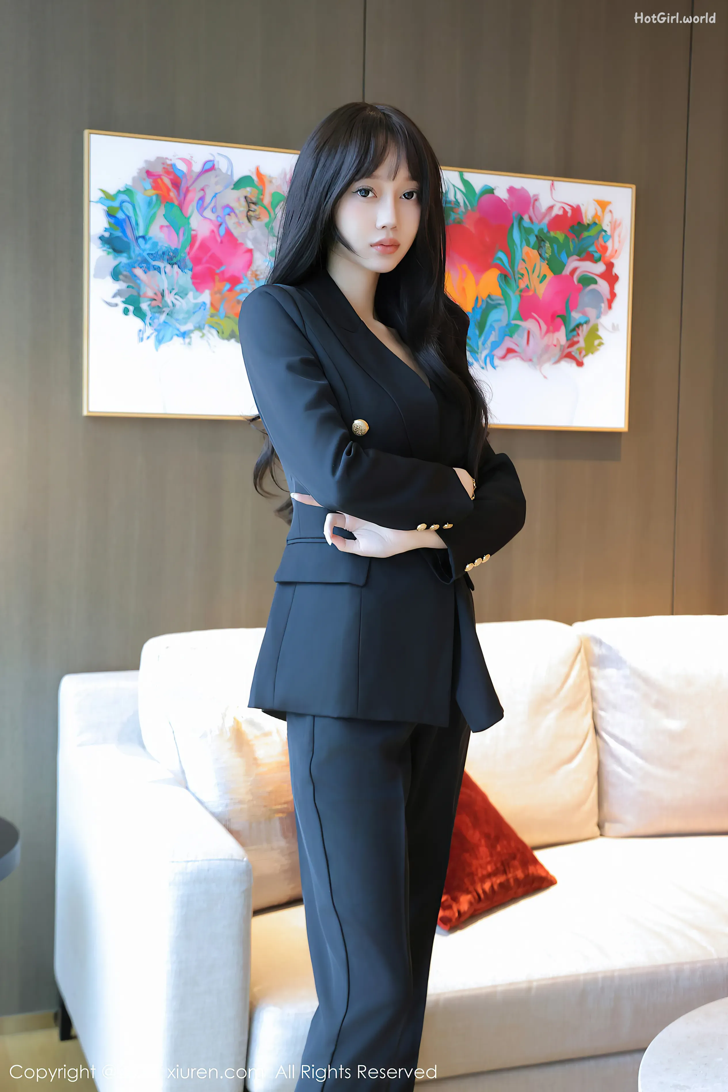 0002_hotgirl.world.webp
