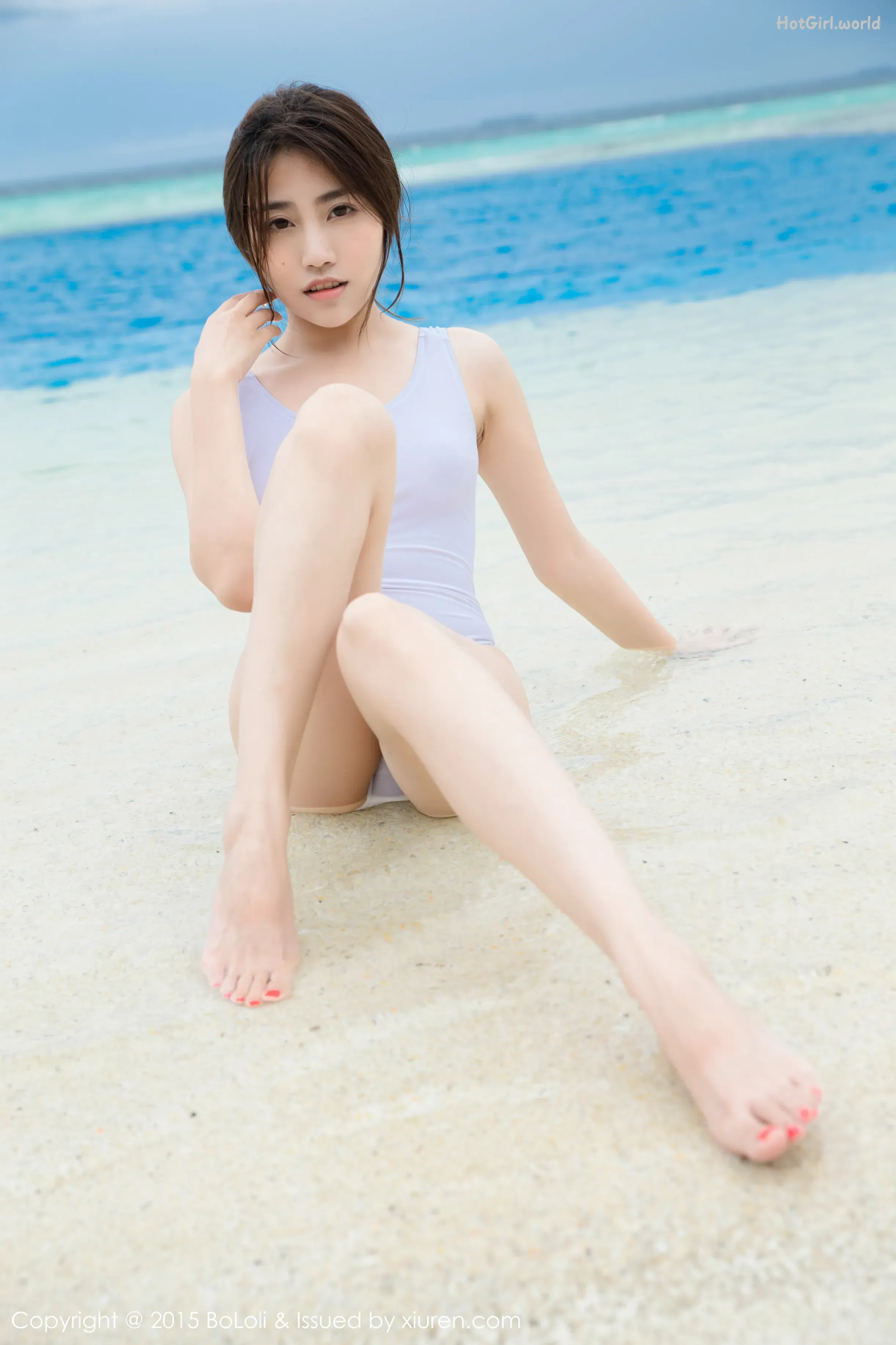 0010_hotgirl.world.webp