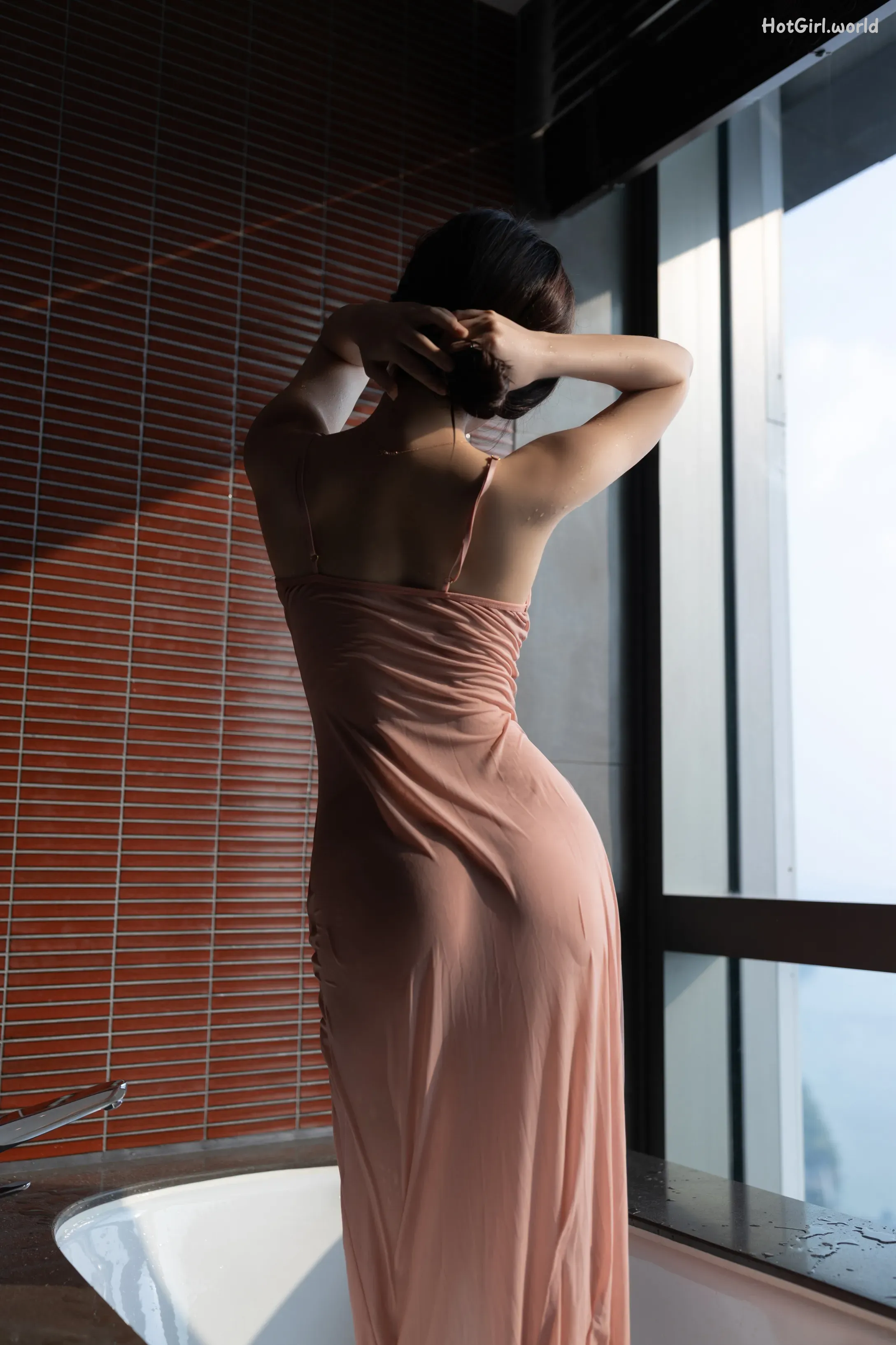 108_hotgirl.world.webp
