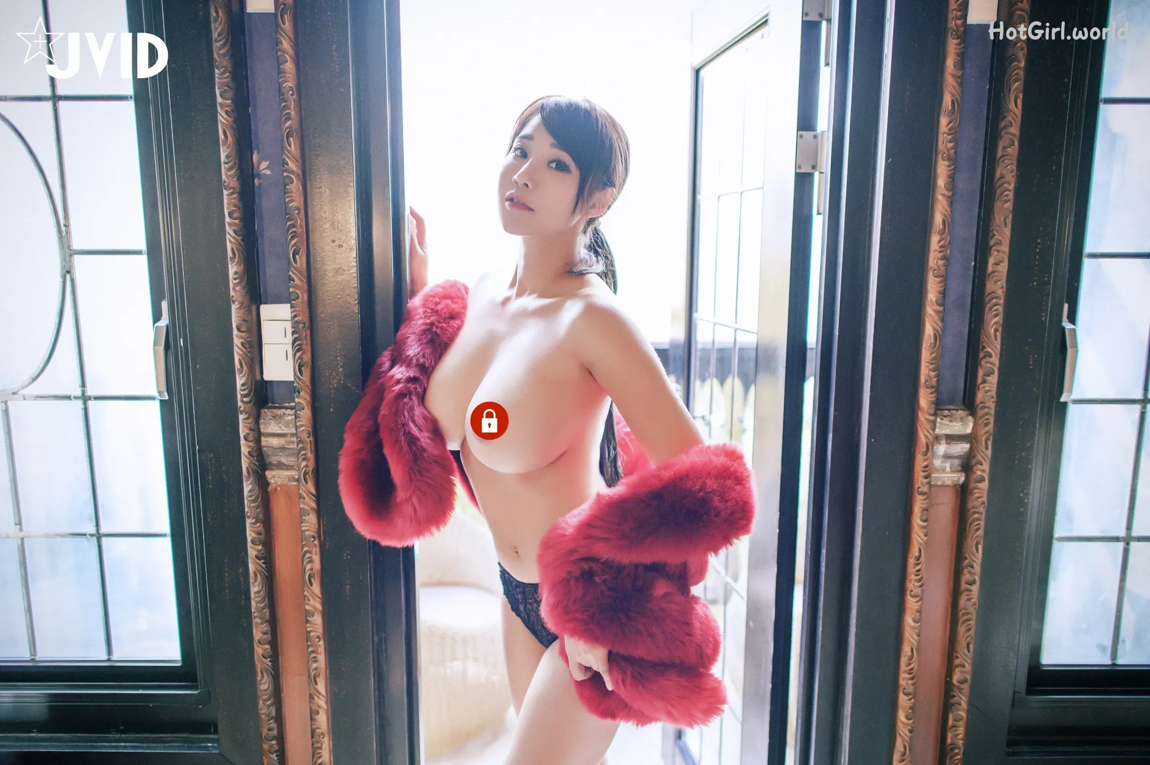 144_hotgirl.world.webp