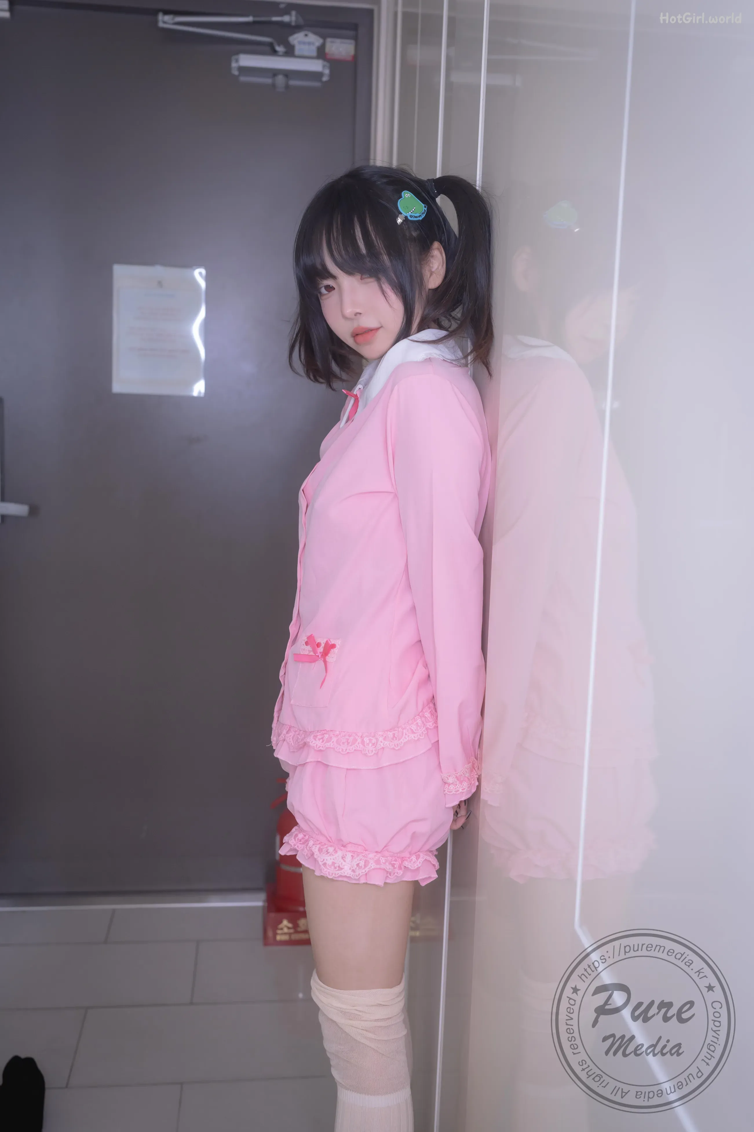 Pure-Media-Vol.266-Jelly-Cutie-Rabbit-and-Pink-Hole-hotgirl.world-134.webp