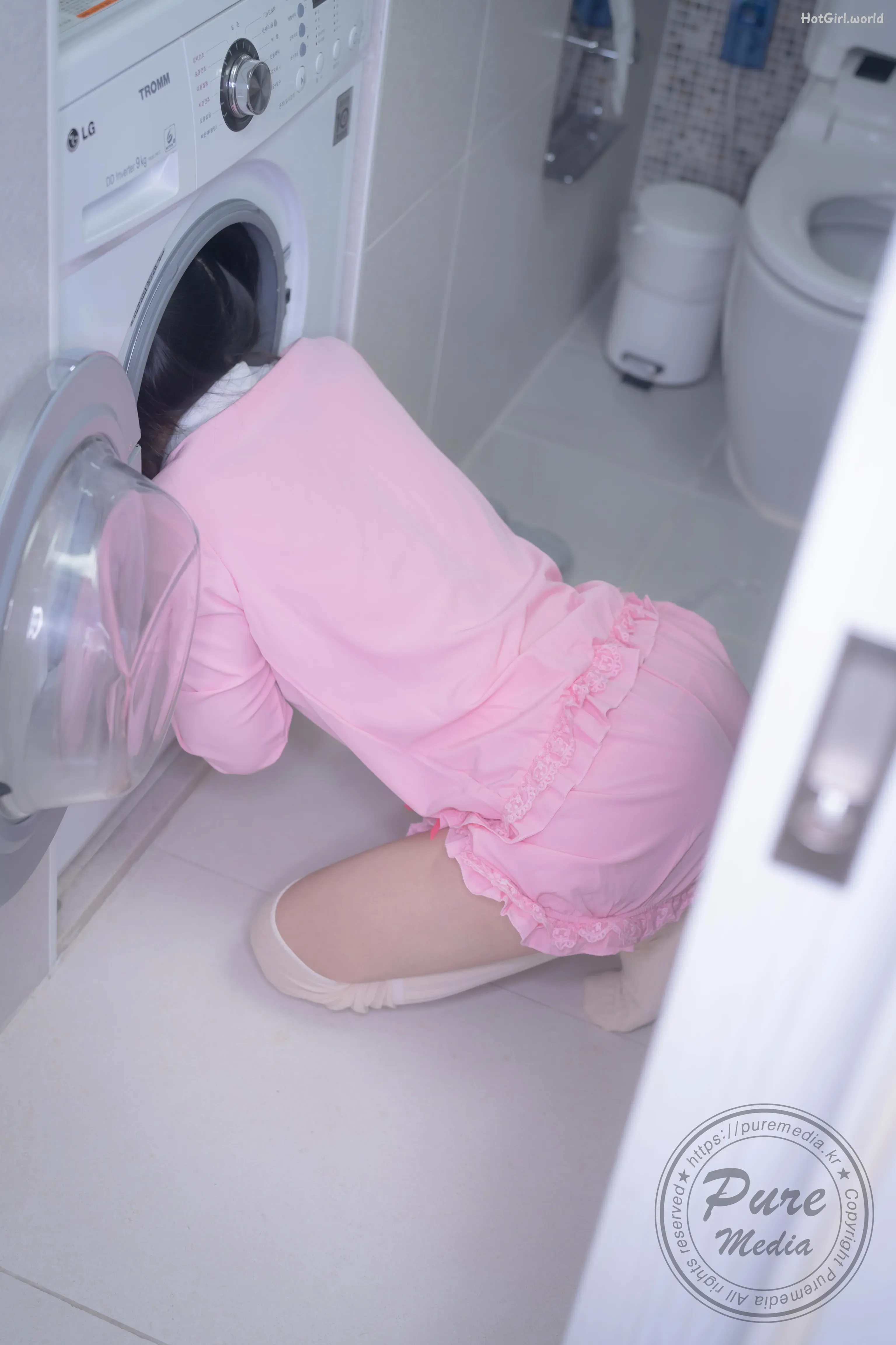 Pure-Media-Vol.266-Jelly-Cutie-Rabbit-and-Pink-Hole-hotgirl.world-140.webp
