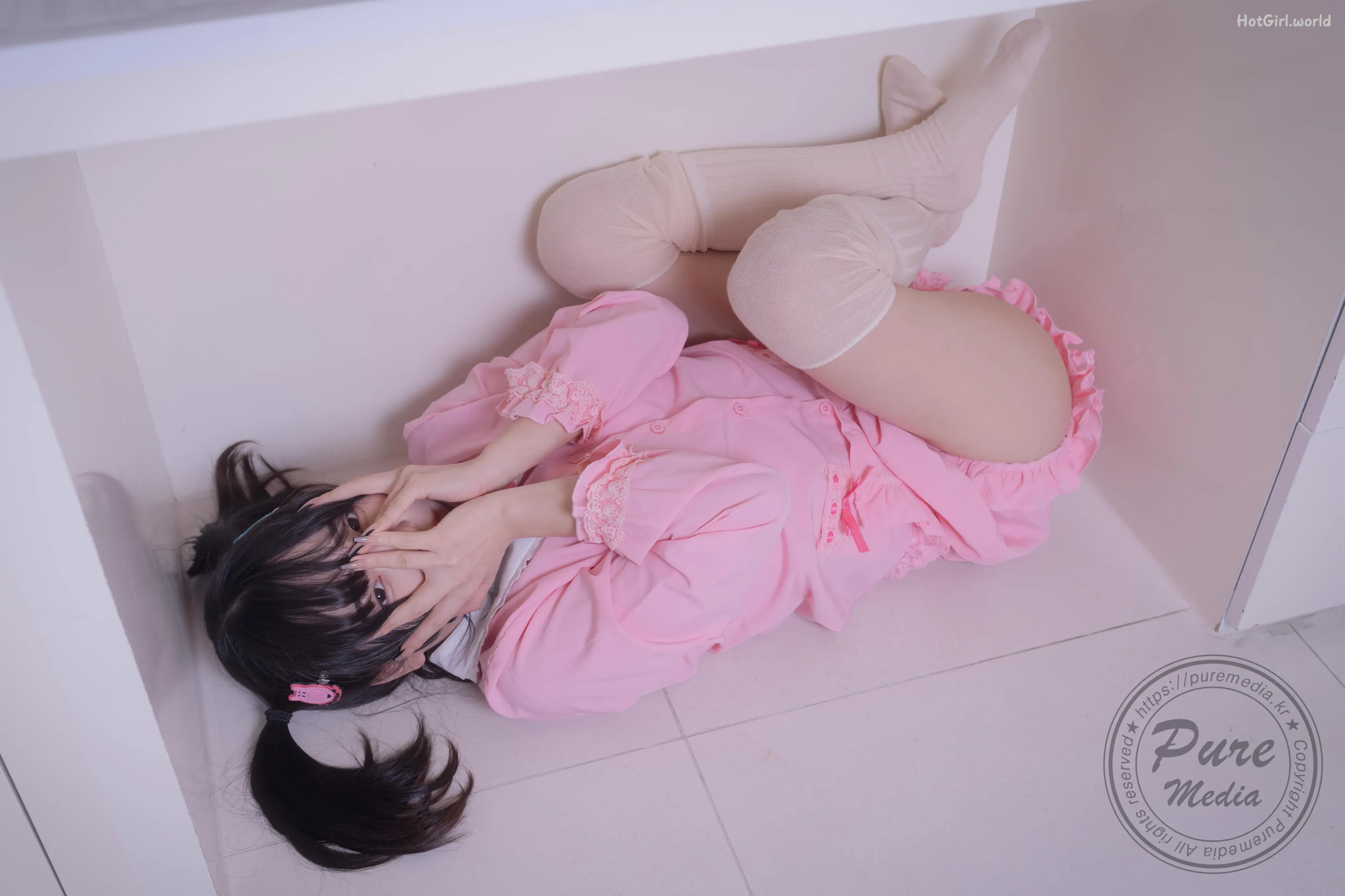 Pure-Media-Vol.266-Jelly-Cutie-Rabbit-and-Pink-Hole-hotgirl.world-143.webp