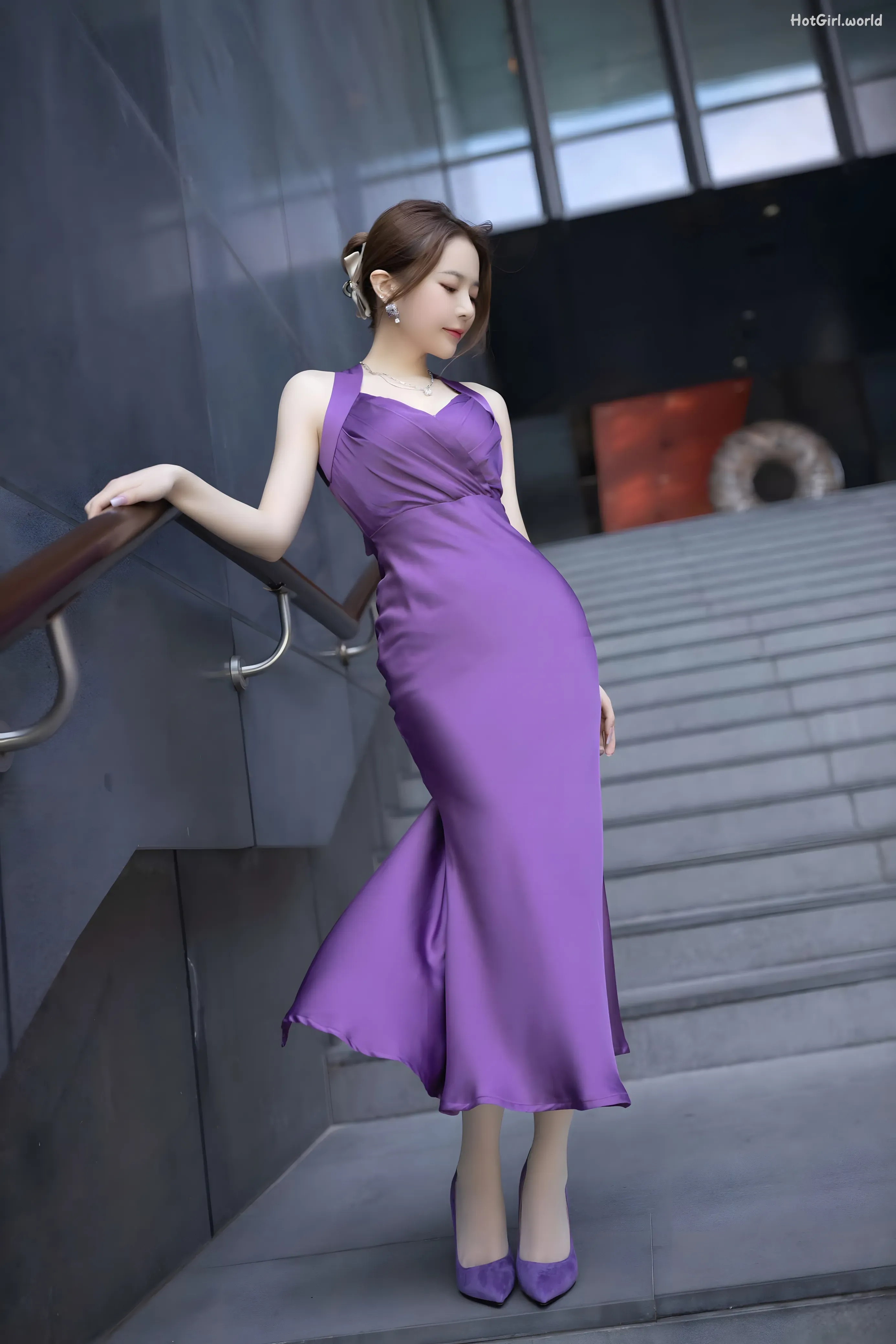 006_hotgirl.world.webp