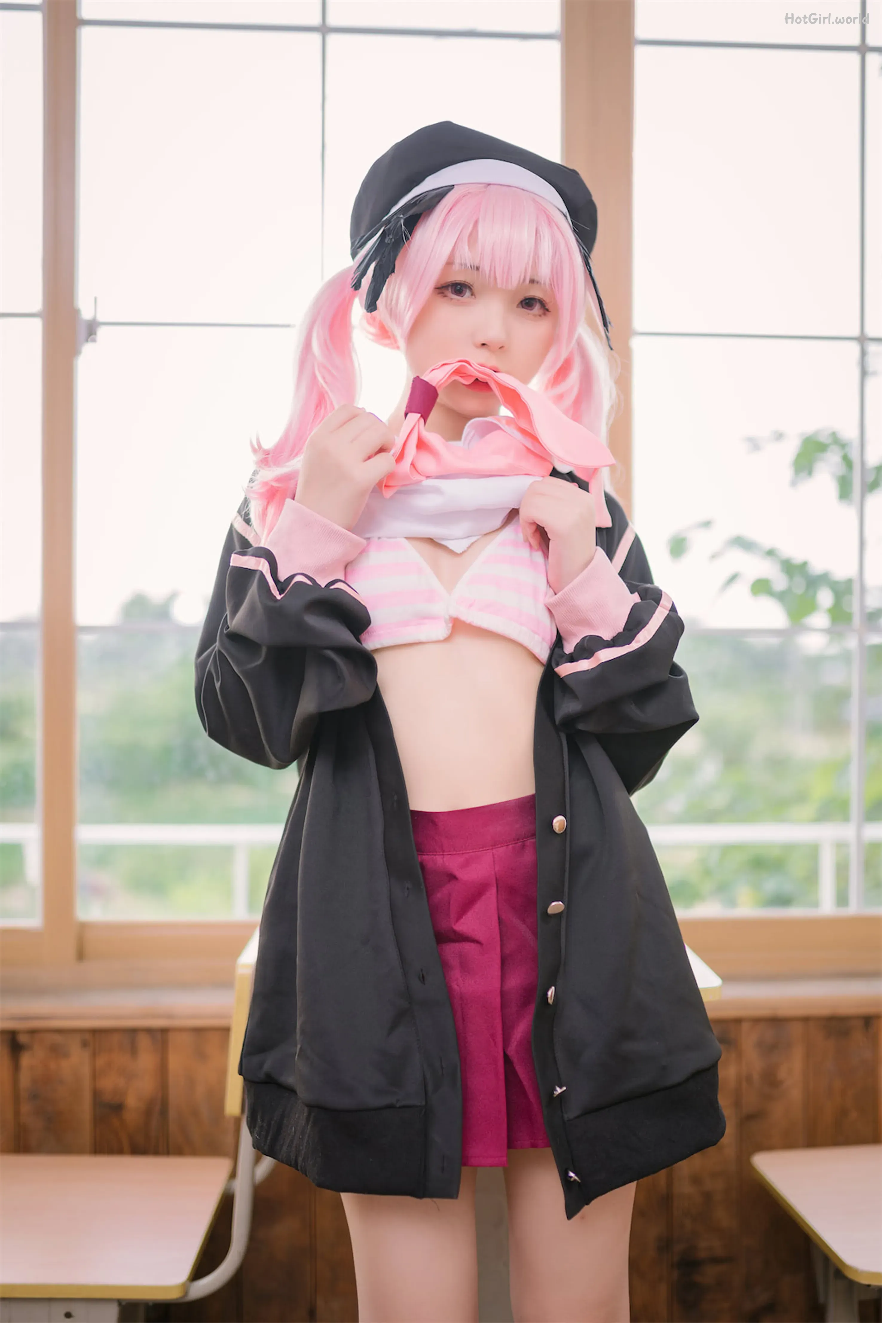Coser-Hua-Ling-hotgirl.world-010.webp
