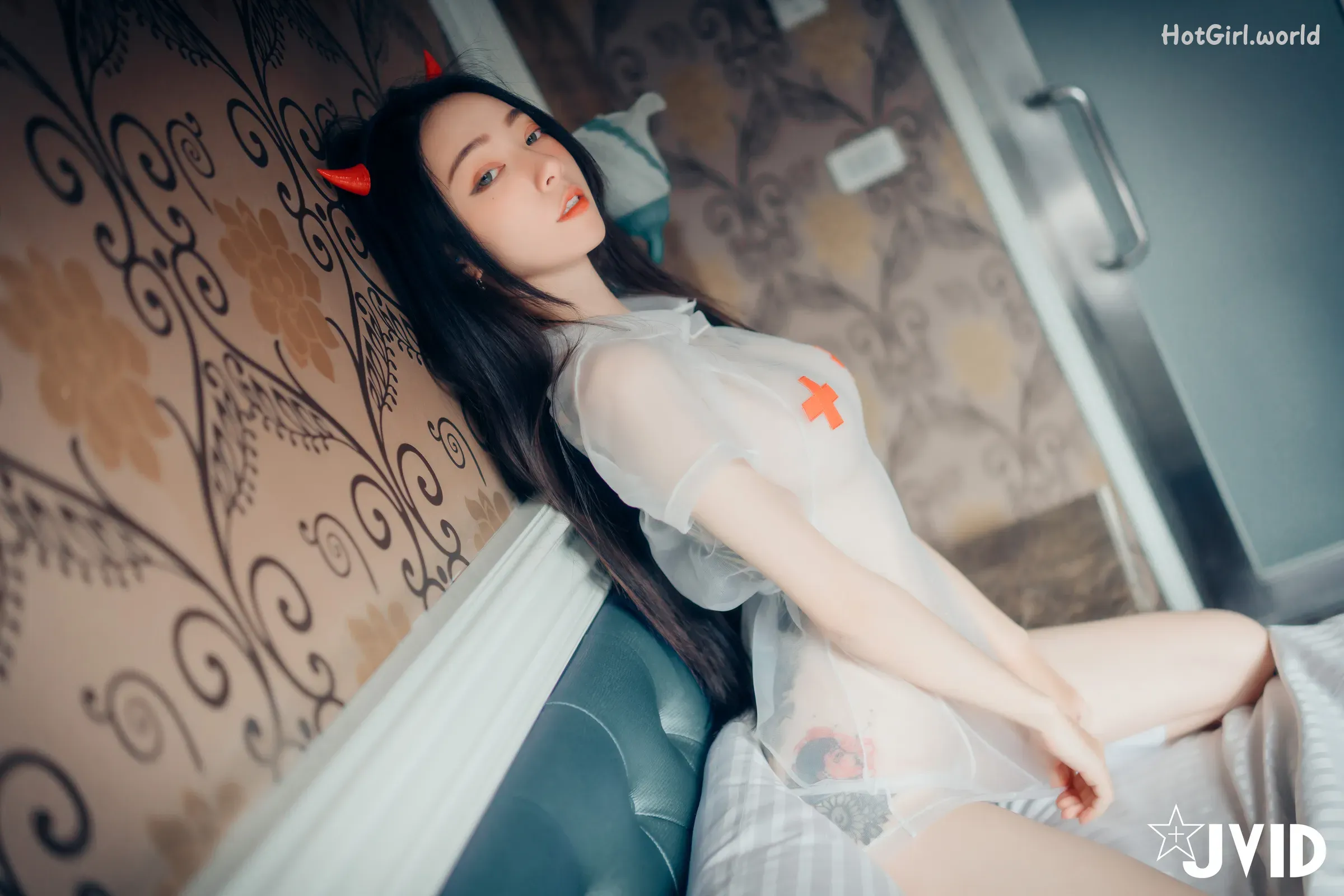 115_hotgirl.world.webp