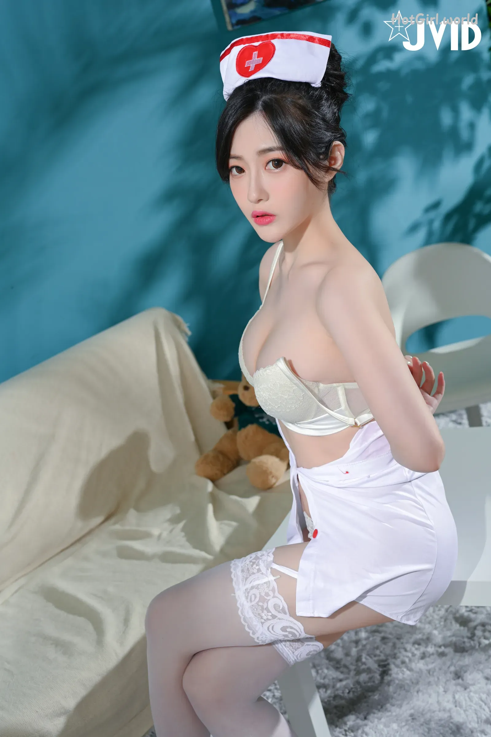 159_hotgirl.world.webp